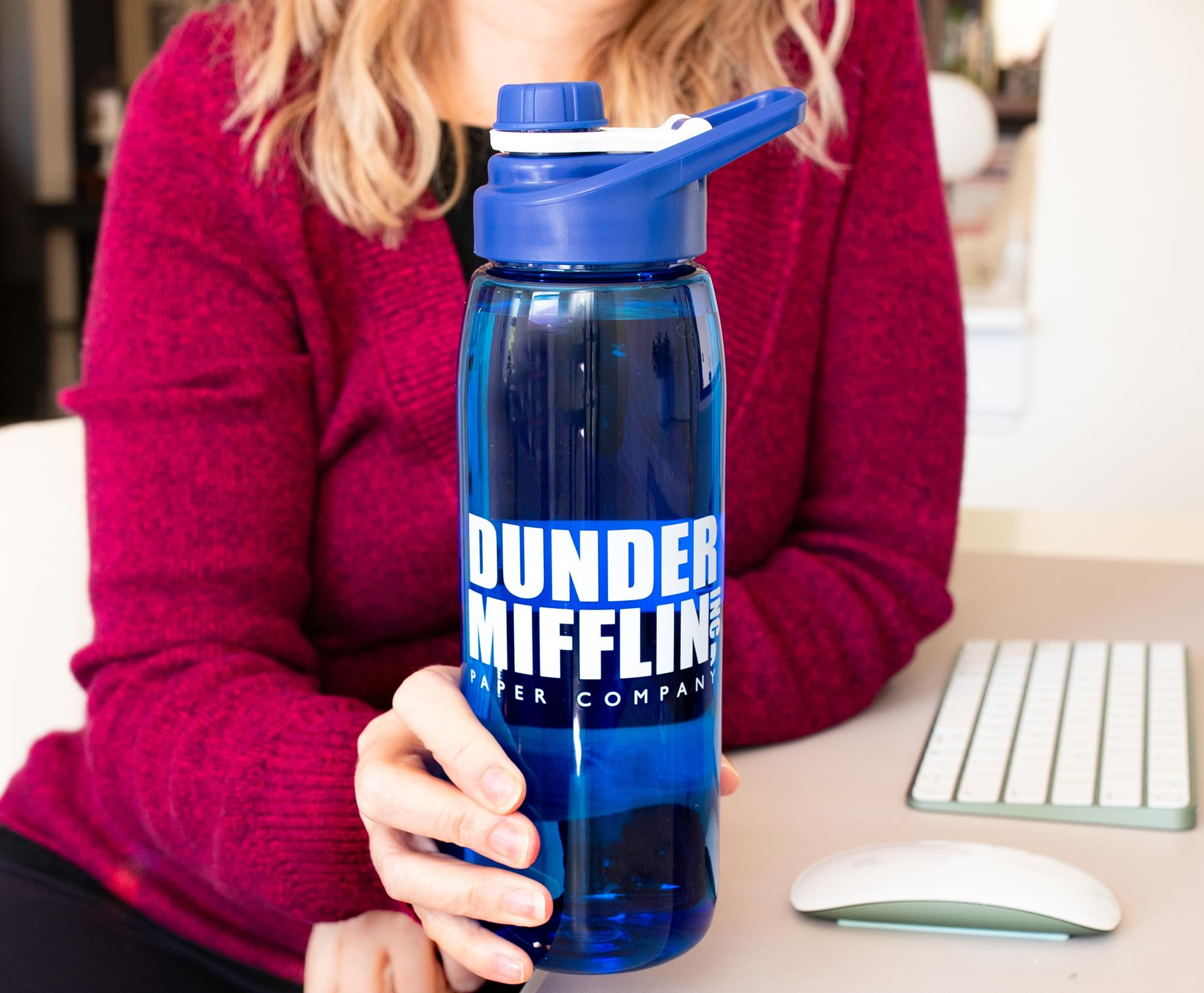 The Office Dunder Mifflin 28-Ounce Handle Lid Water Bottle - Keep Hydrated in Style