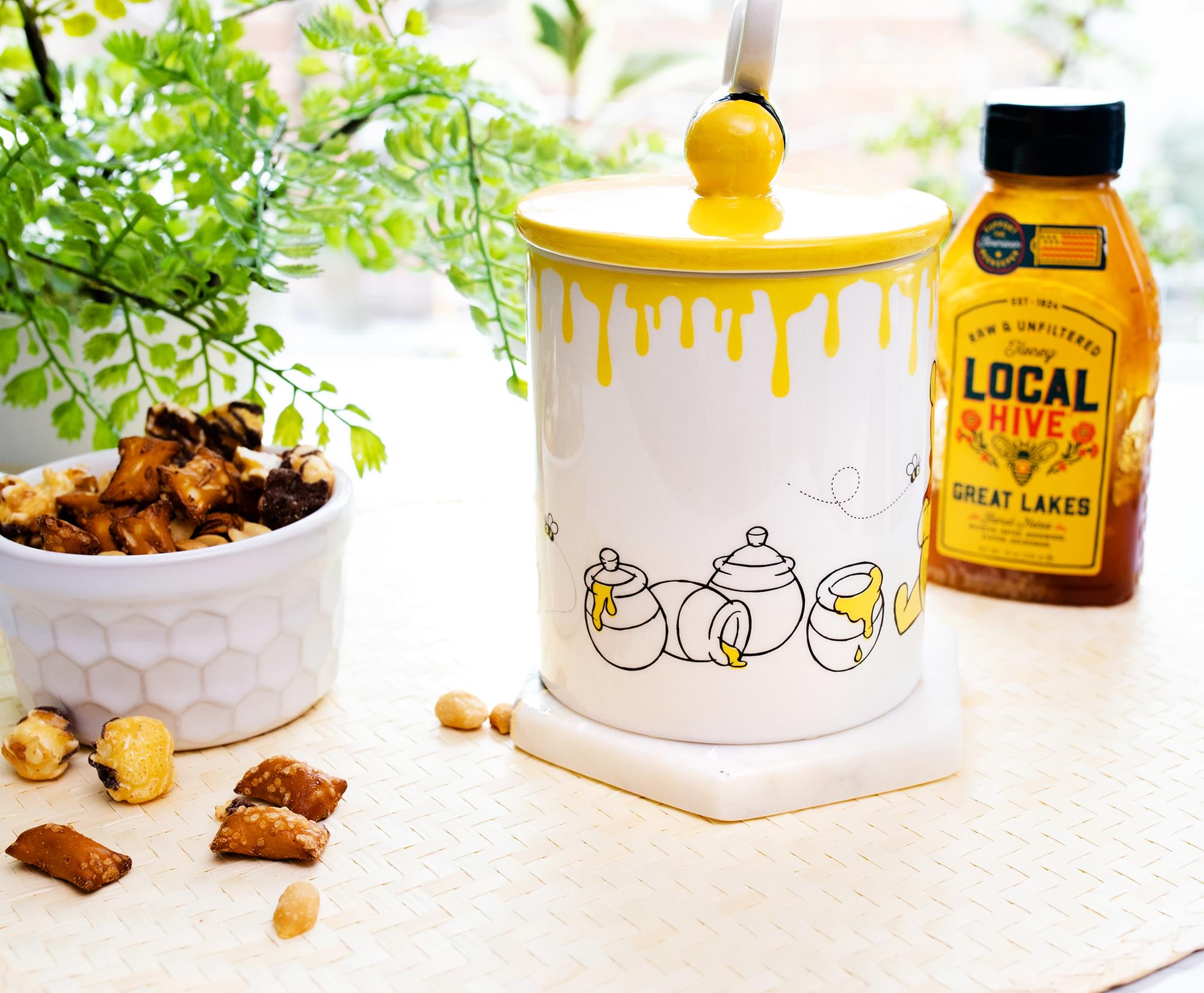 Disney's Enchanting Winnie The Pooh Hunny Pot Ceramic Mug with Lid - 18 Ounce Delight