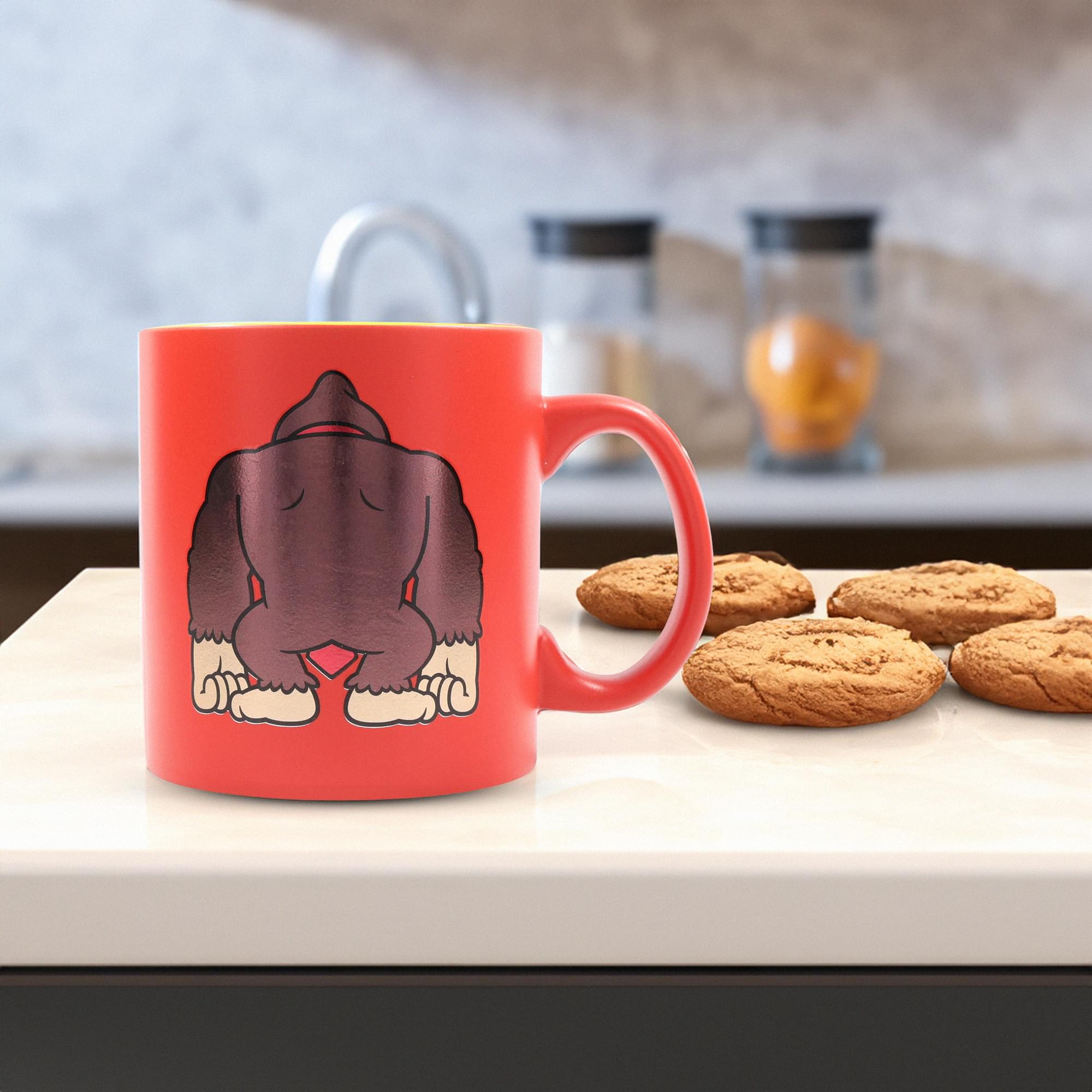 Show Your Love with Donkey Kong Foil Print 20oz Coffee Mug