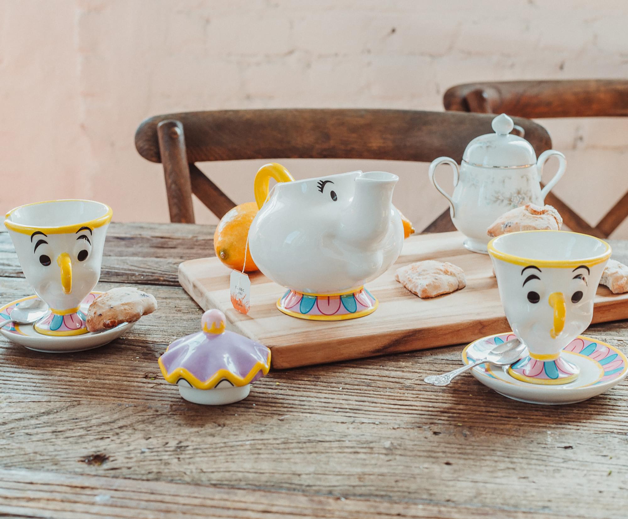 Disney's Enchanting Beauty and the Beast Mrs. Potts Tea Set with 2 Chip Cups & Saucers
