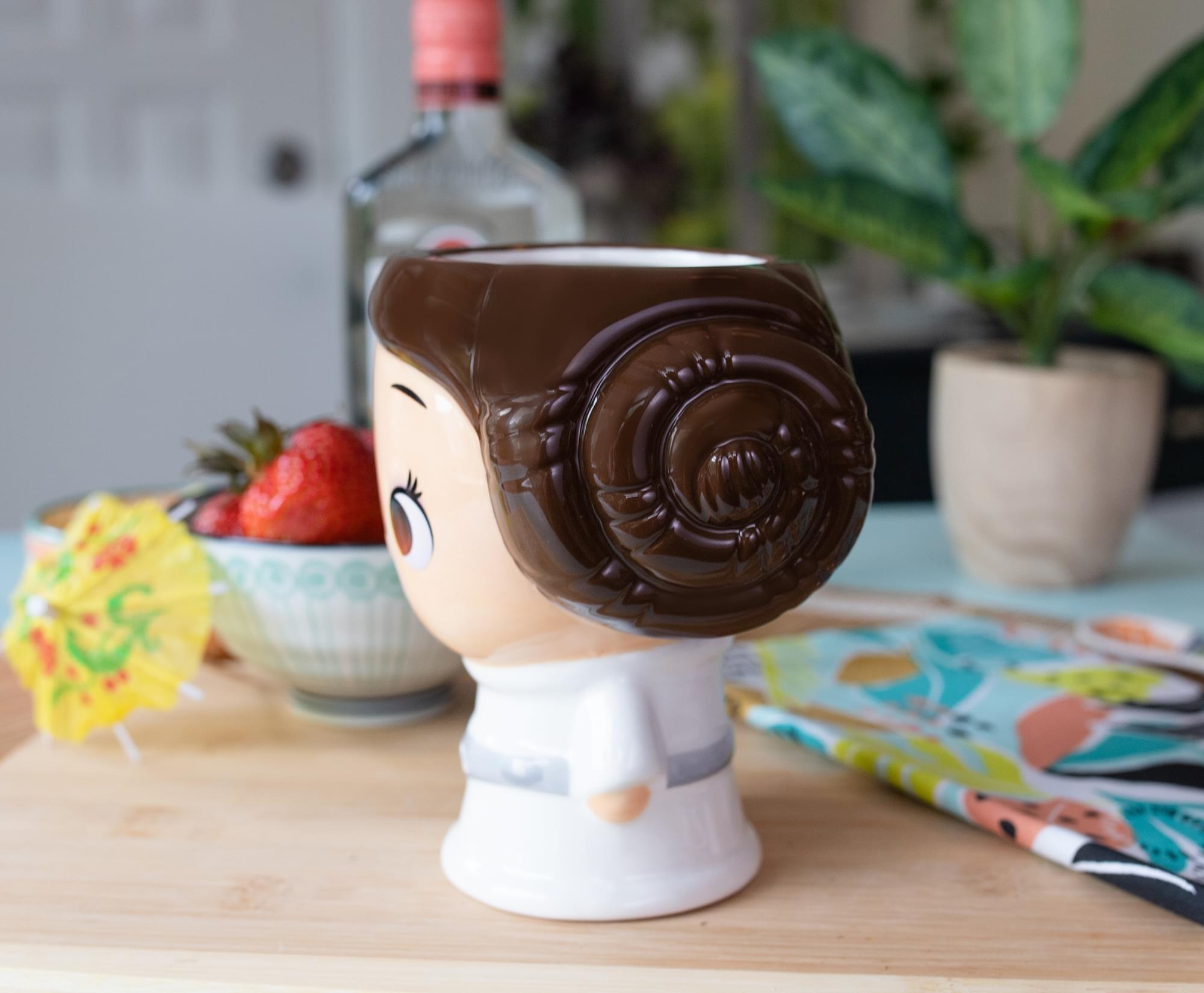 Adorable Star Wars Han and Leia 16-Ounce Ceramic Mug Set