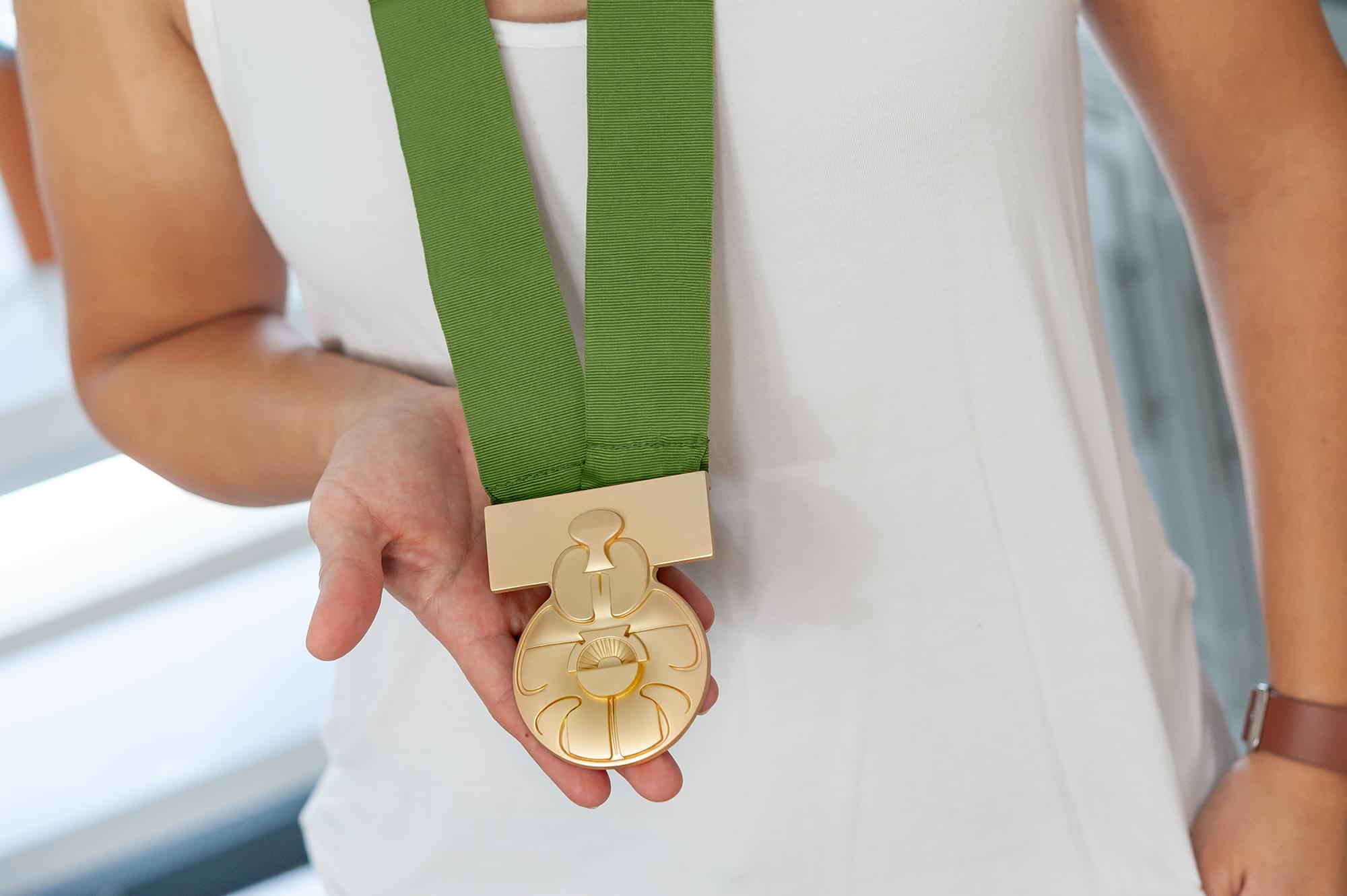 Epic Star Wars Yavin Medal - 1:1 Gold Plated Licensed Prop Replica