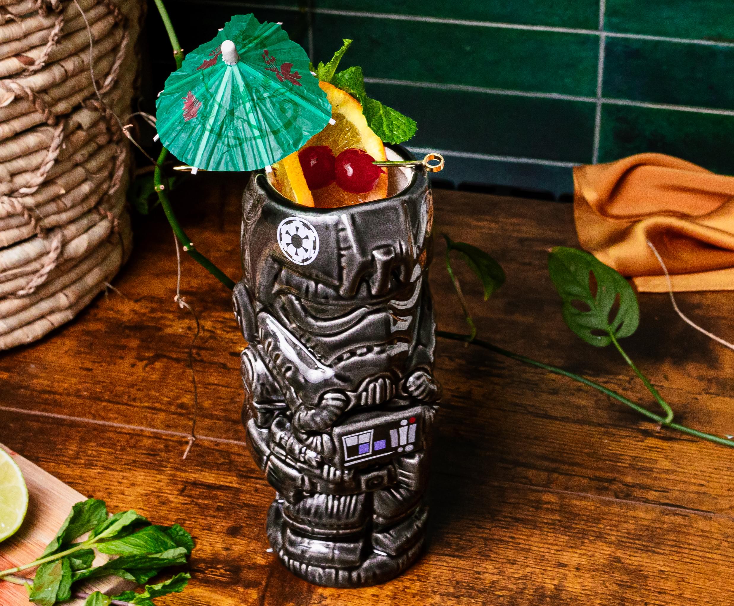 Geeki Tikis  Tie ，18 