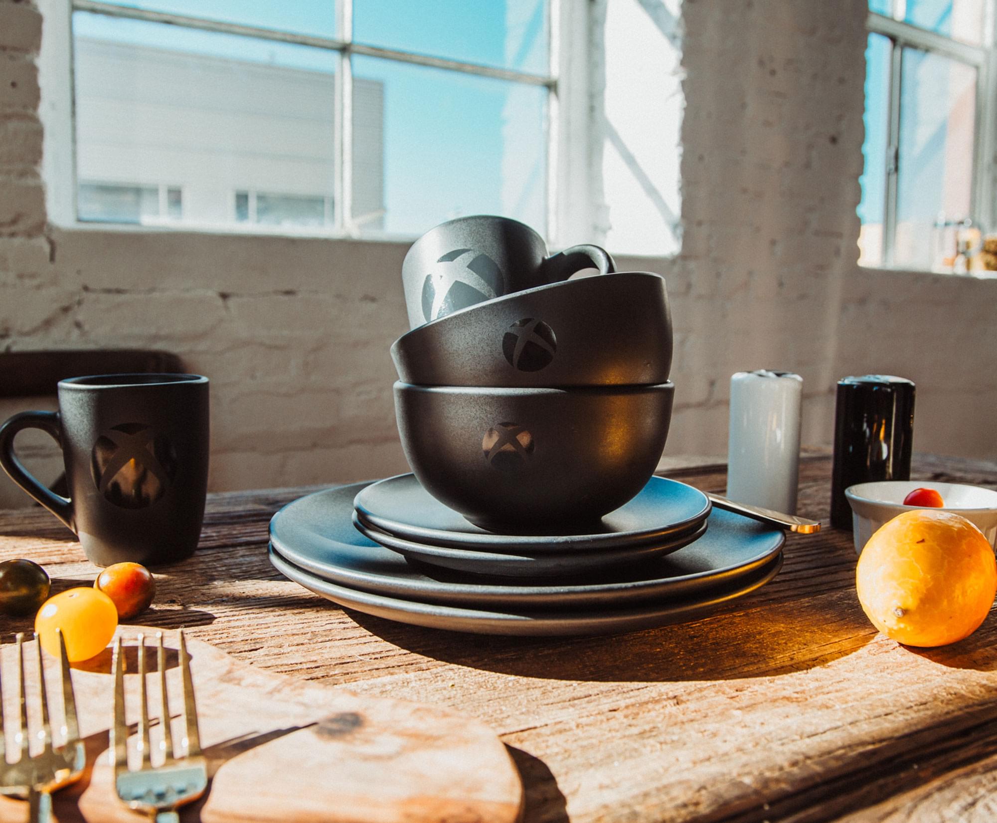 Epic Xbox Matte Black 8-Piece Ceramic Dinnerware Set