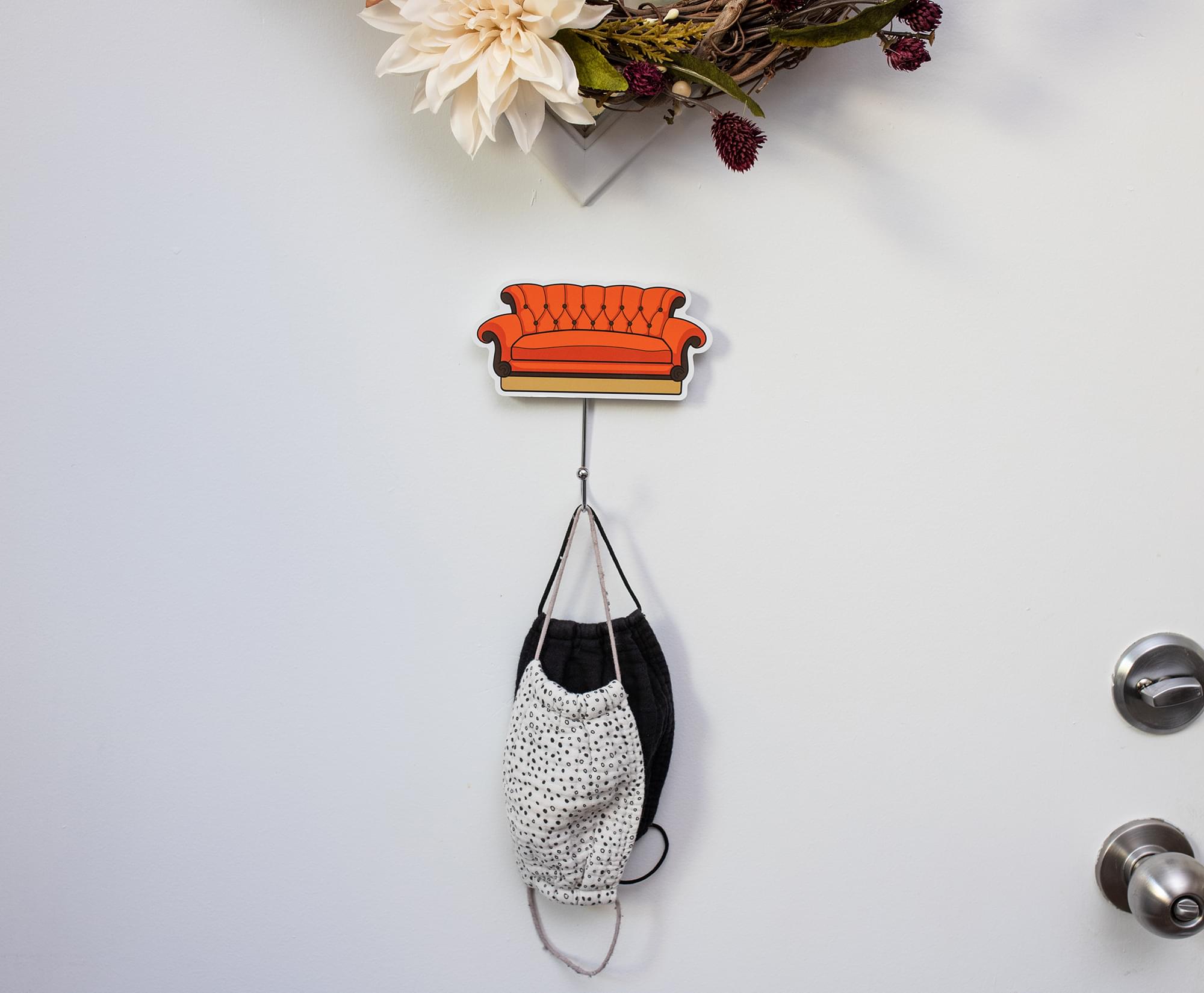 Friends-Inspired Die-Cut Coat Hanger Wall Hooks - Set of 3