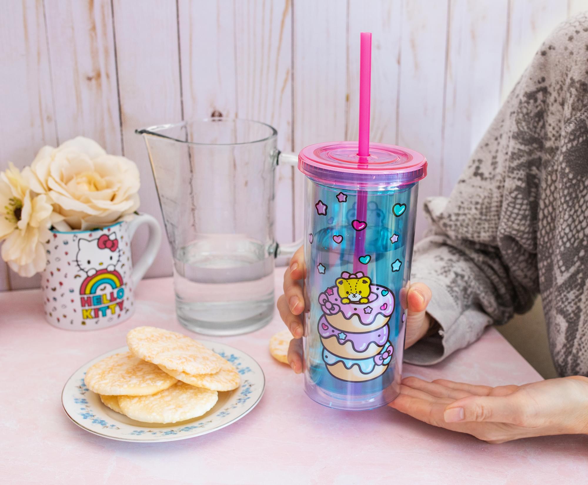 Adorable Hello Kitty Stacked Donuts Carnival Cup with Lid & Straw - 20 Oz
