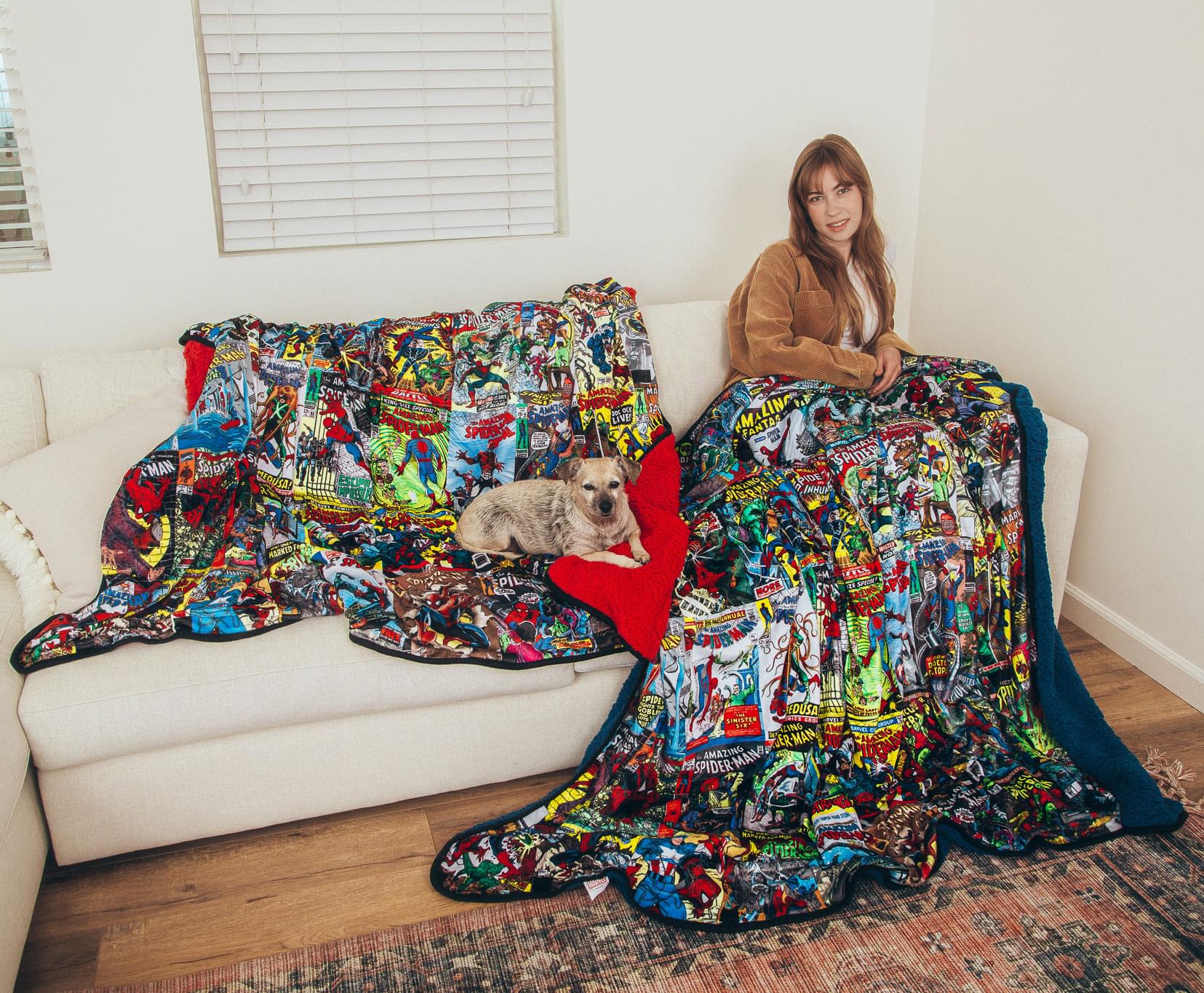 Marvel Spider-Man 60th Anniversary Special Edition Cosy Blue Sherpa Throw Blanket