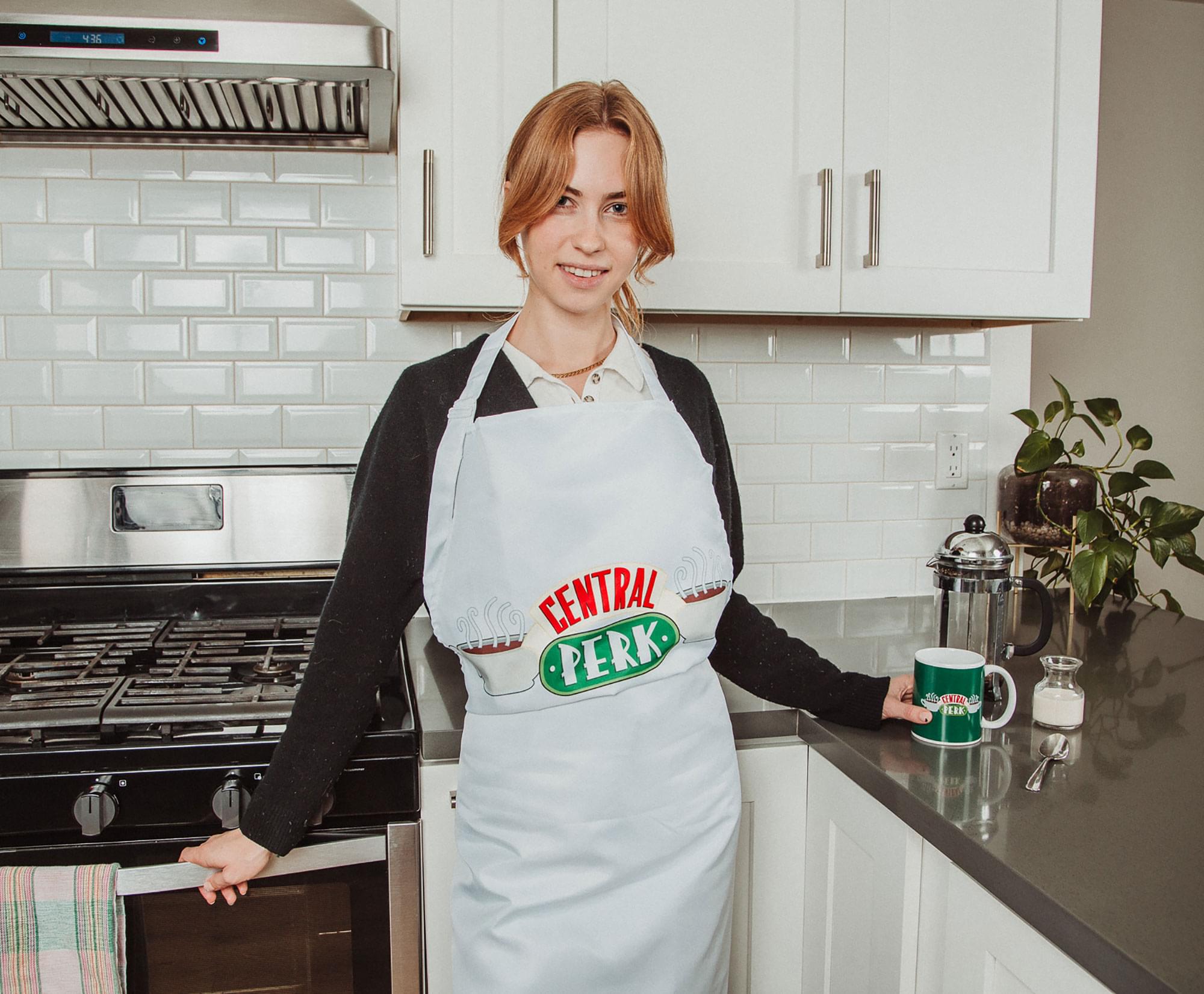 Friends Central Perk Ceramic Mug & Apron Gift Set