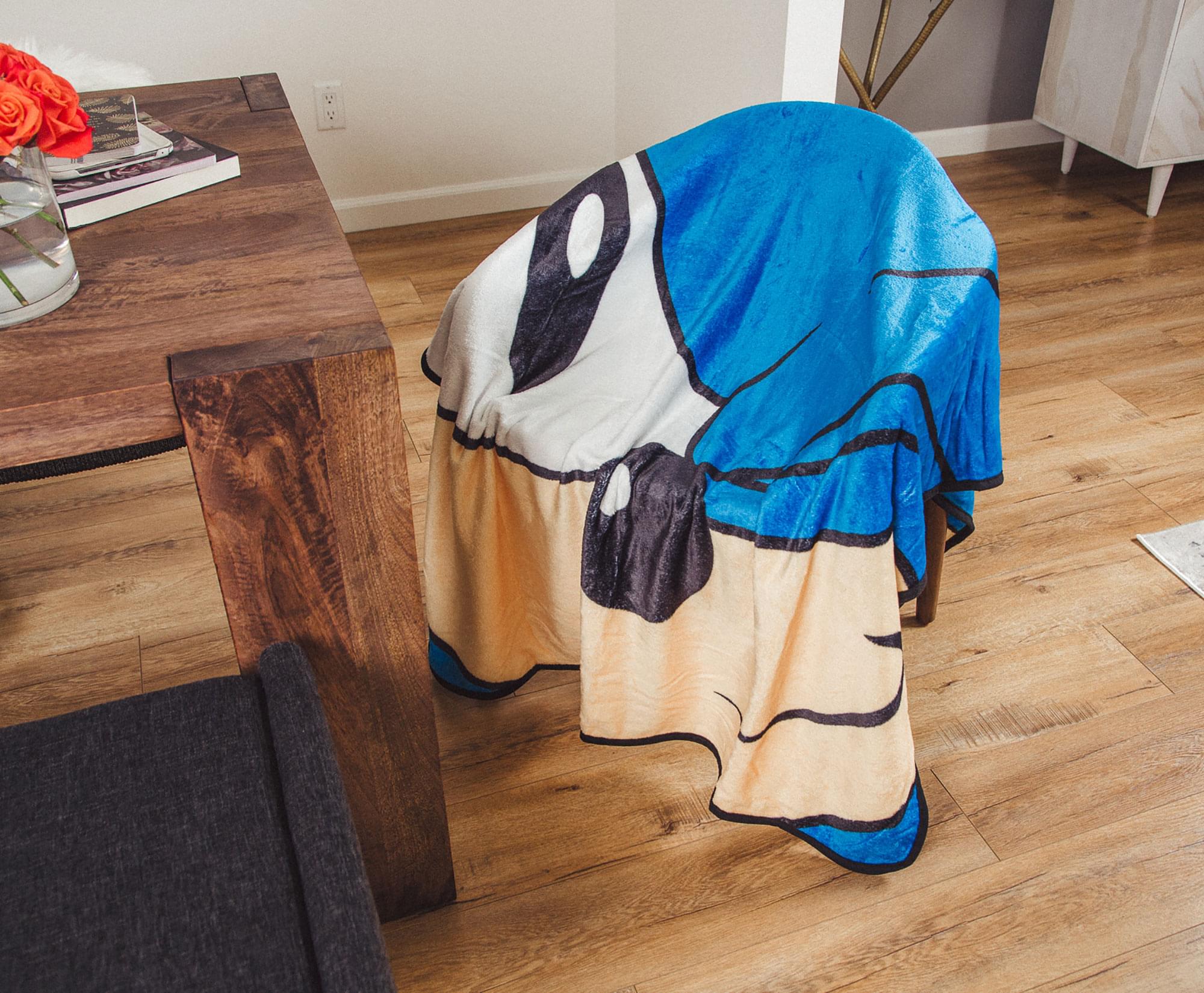 Sonic the Hedgehog Ultra-Comfy Fleece Throw Blanket - 45 x 60 Inches