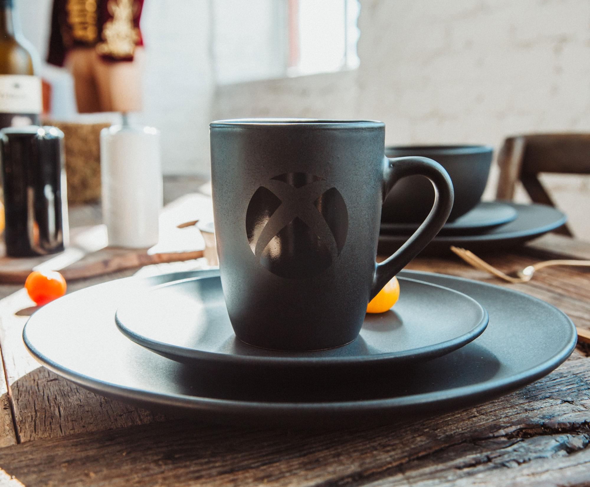 Epic Xbox Matte Black 8-Piece Ceramic Dinnerware Set