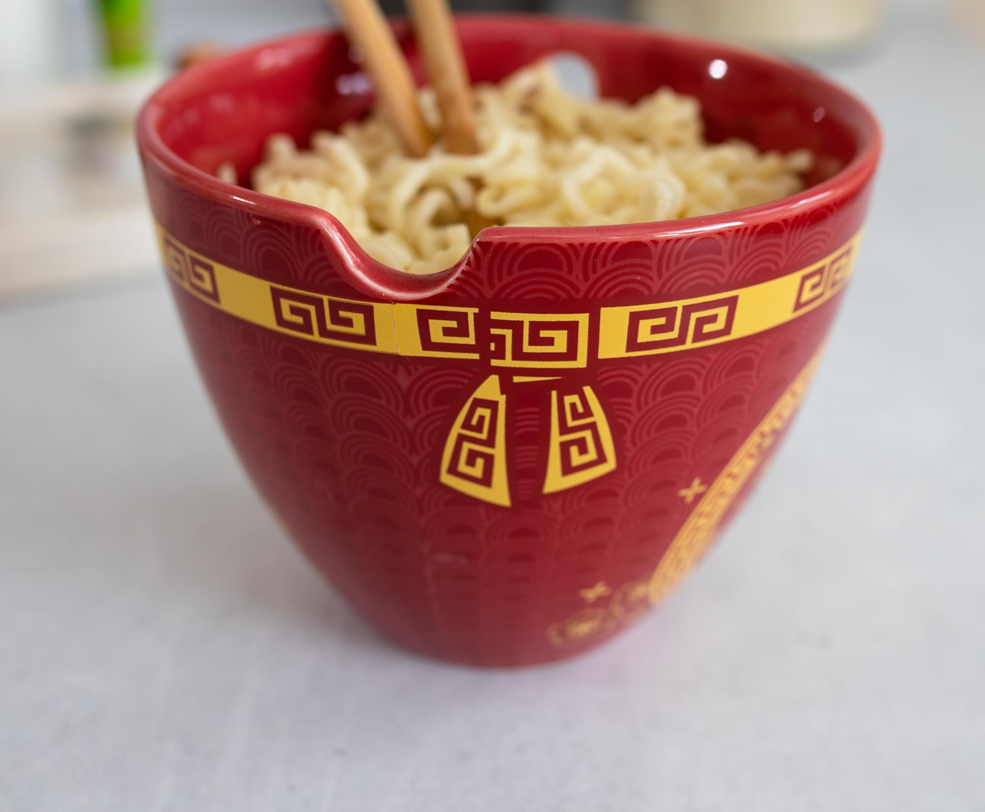 Dragon Year Chinese Zodiac 16-Ounce Ramen Bowl & Chopstick Set