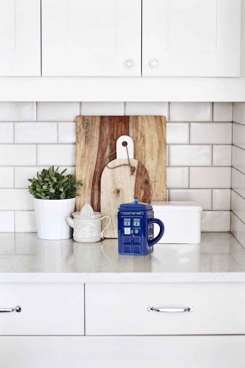 Doctor Who Tardis Mug: Your Gateway to Time and Space Sips