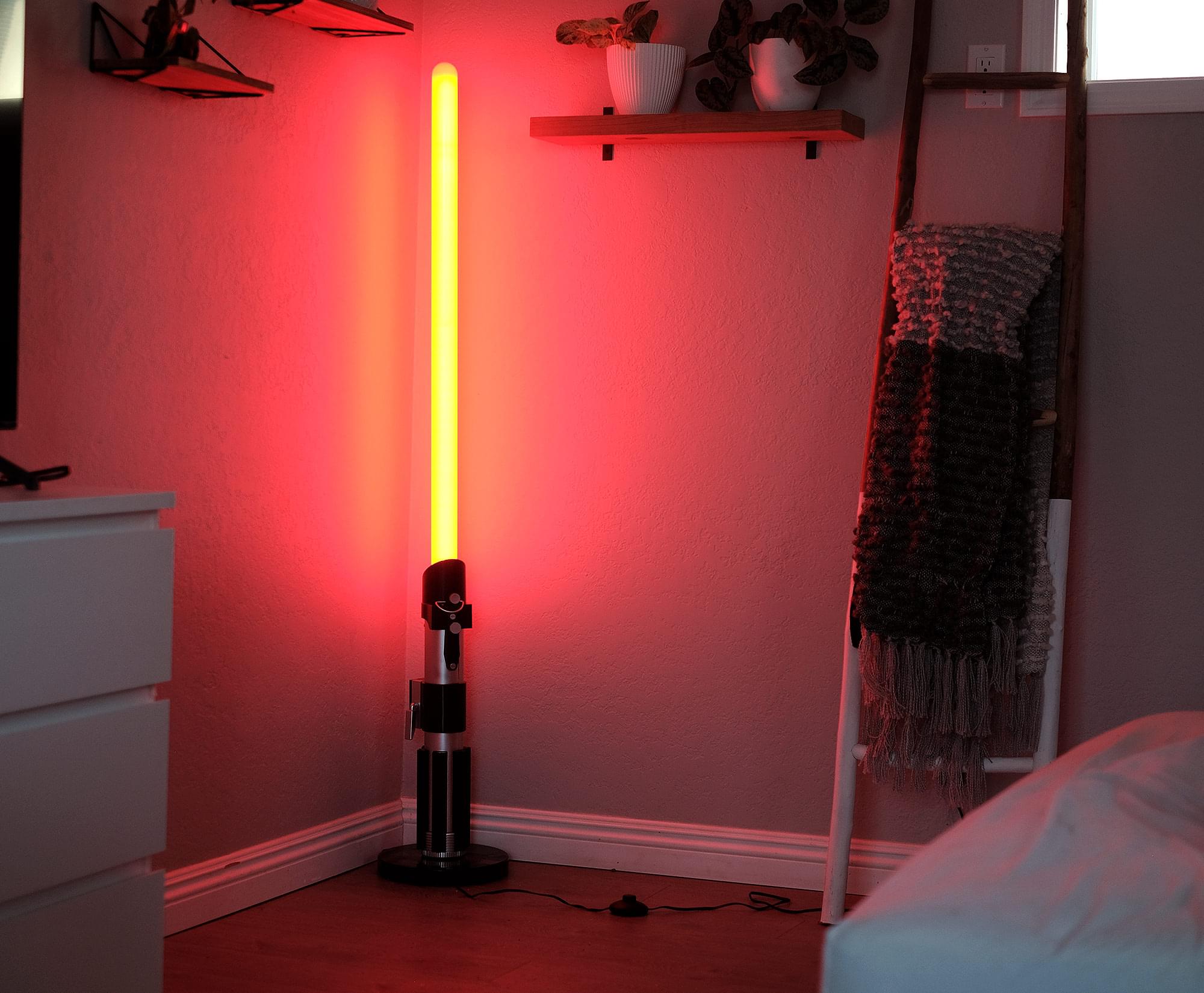 Epic Star Wars Darth Vader 5 - Foot Standing Lightsaber Lamp