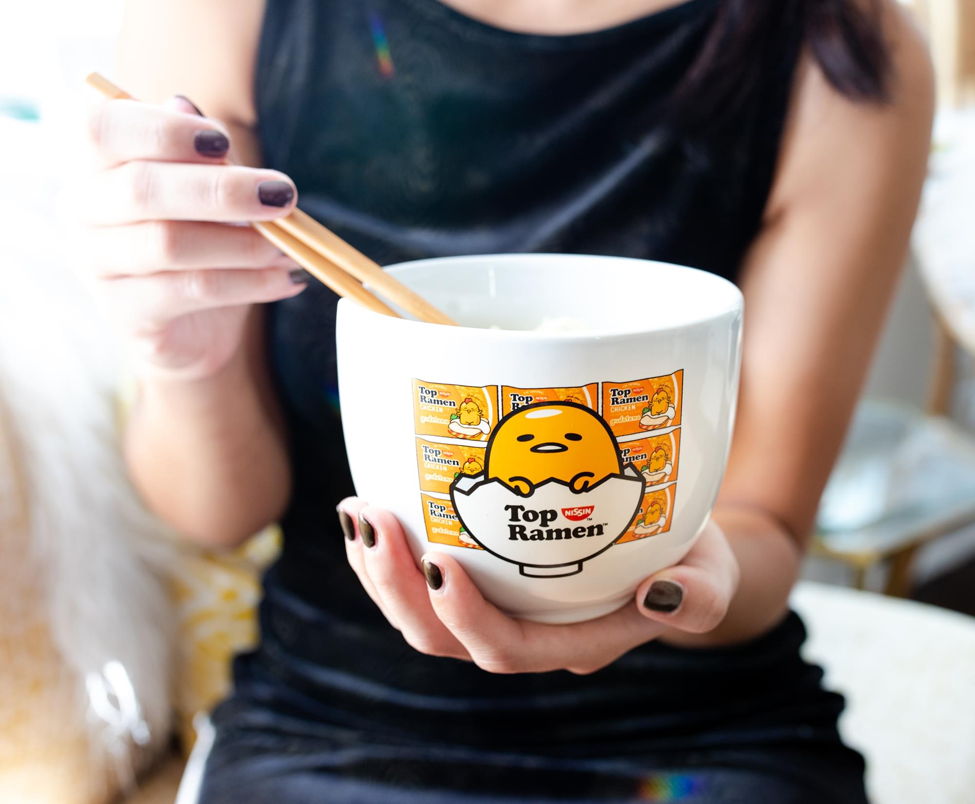 Sanrio Gudetama Japanese Dinner Set with Top Ramen | 20-Ounce Bowl and Chopsticks