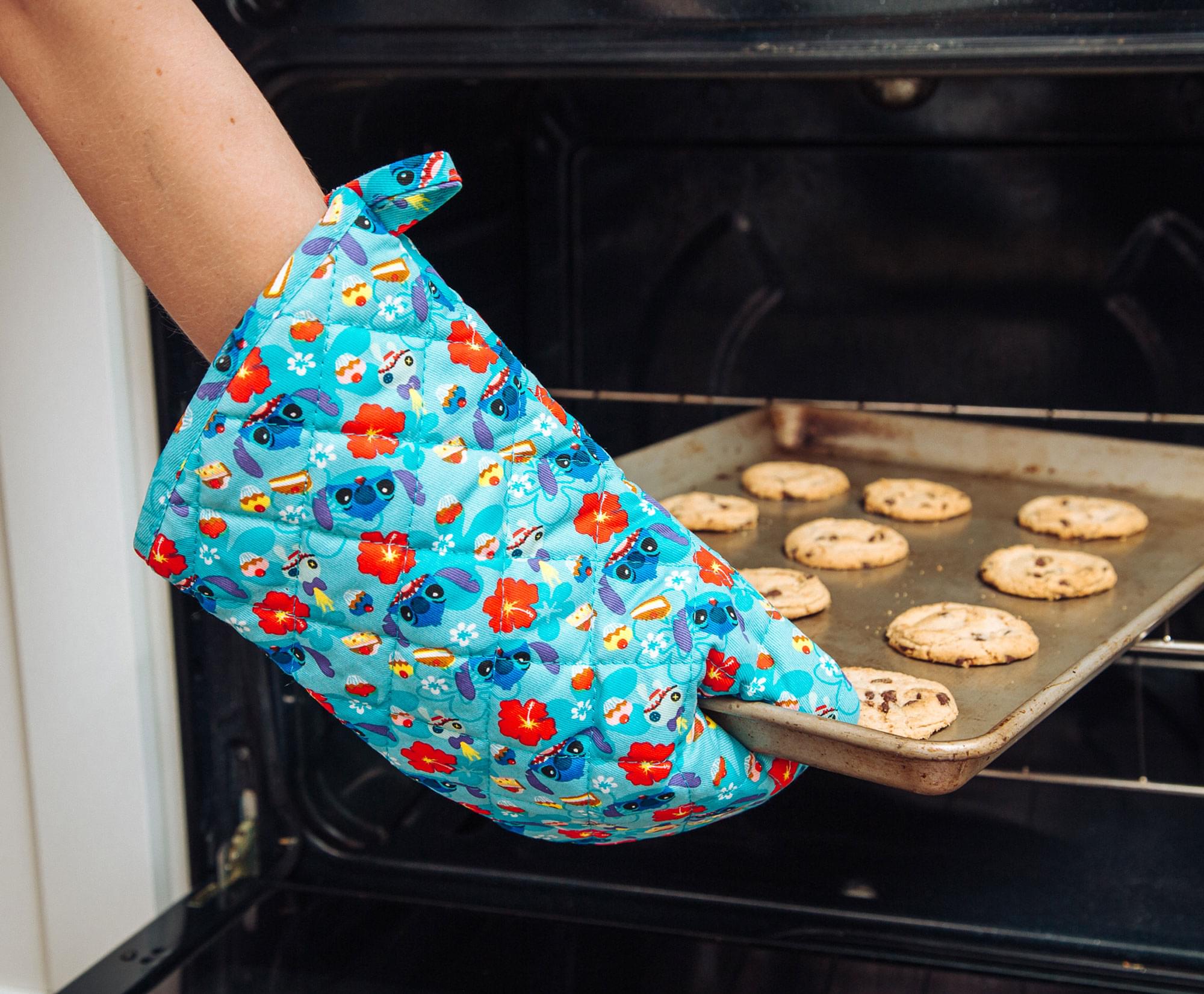 Disney's Enchanting Lilo & Stitch Kitchen Oven Mitt
