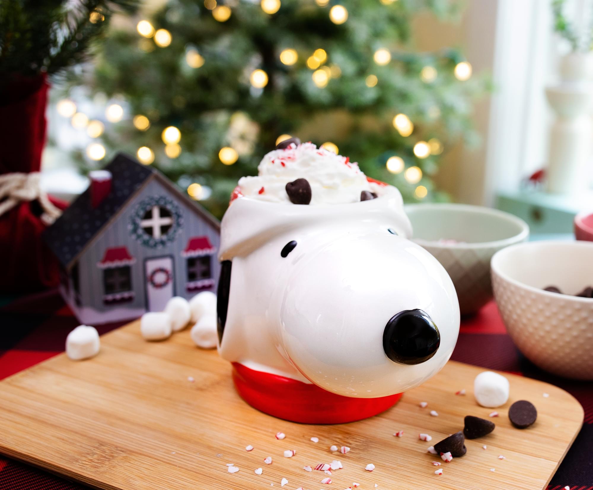 Peanuts Snoopy Christmas Ceramic Mug - 20 Ounce Festive 3D Sculpted