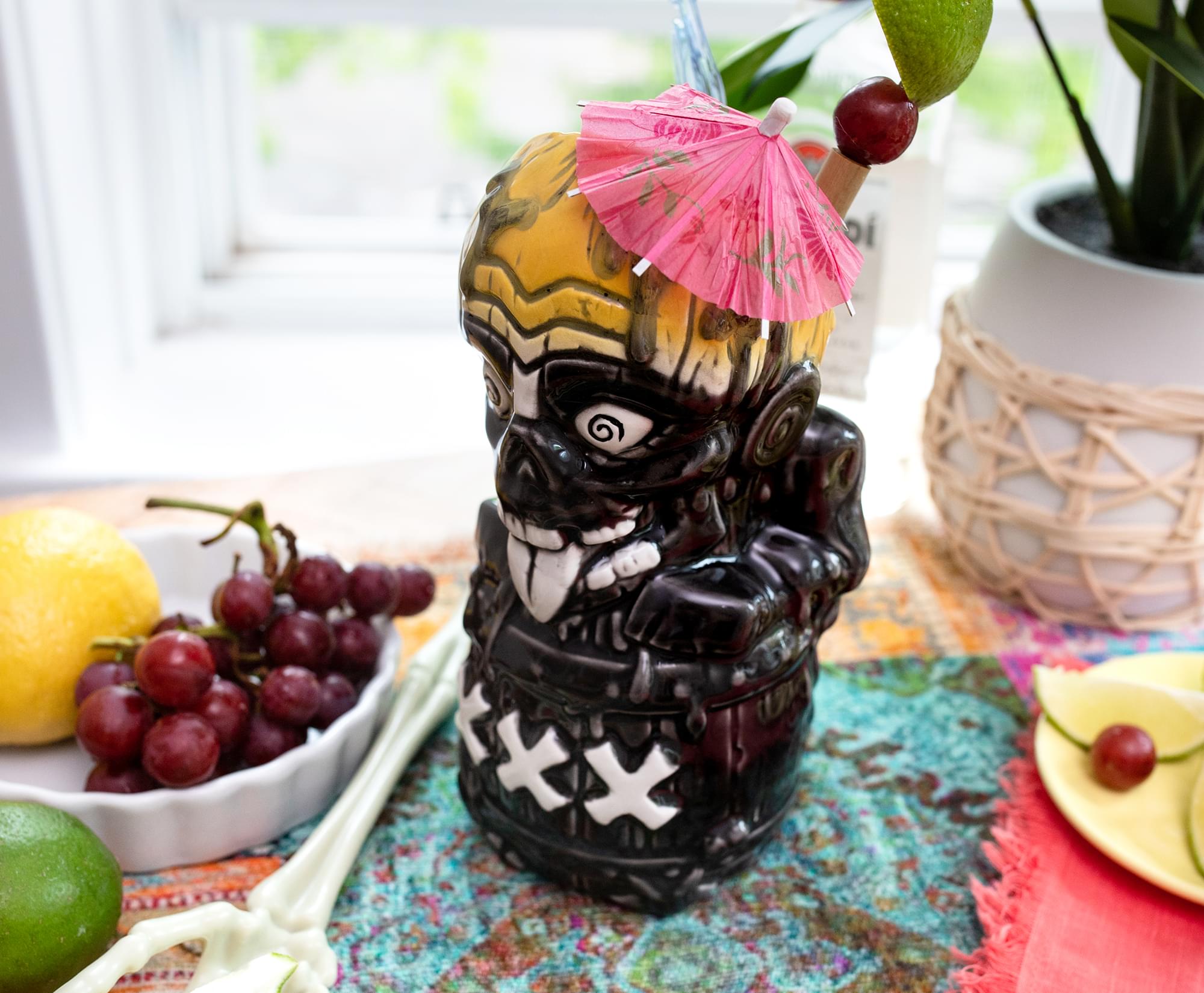 Geeki Tikis16