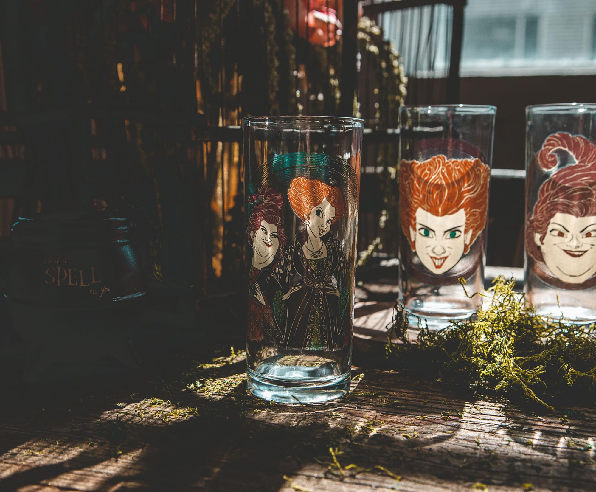 Enchanting Disney Hocus Pocus Sanderson Sisters 10 - Ounce Tumbler Set of 4