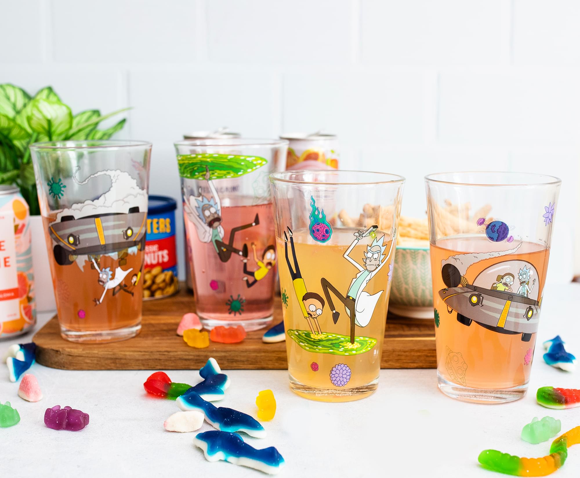 Rick and Morty 4-Piece 16-Ounce Pint Glass Set