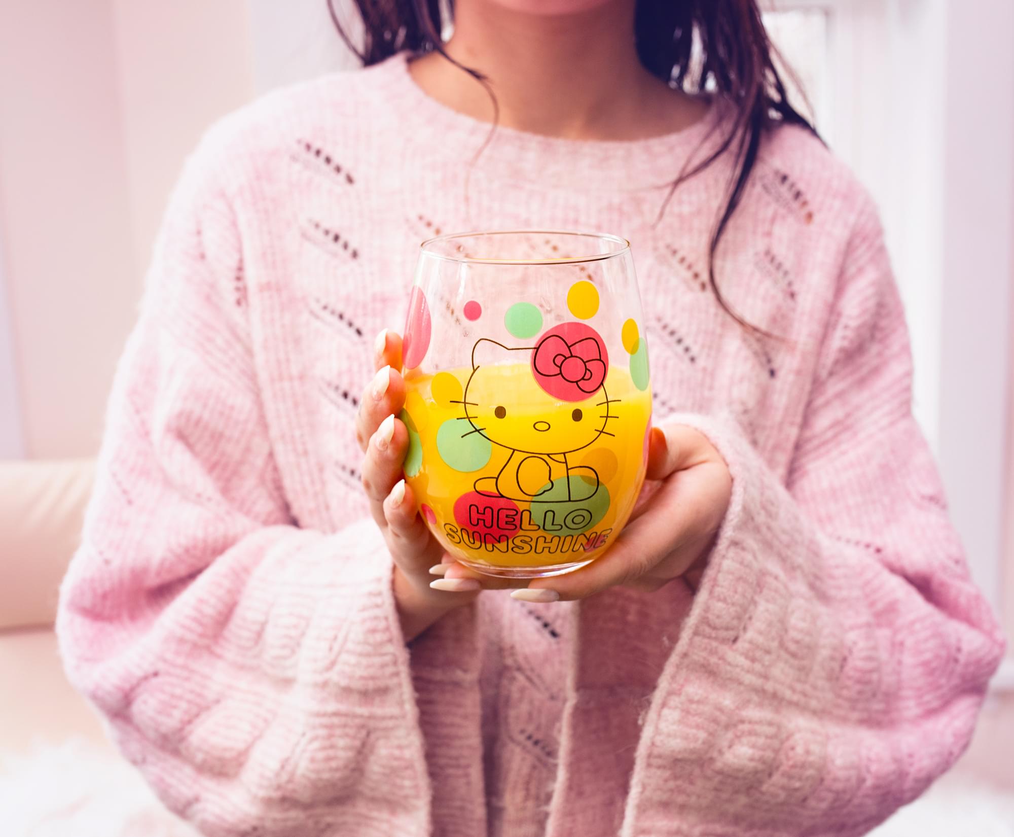 Sanrio Hello Kitty Loves Ice Cream 20-Ounce Stemless Wine Glass
