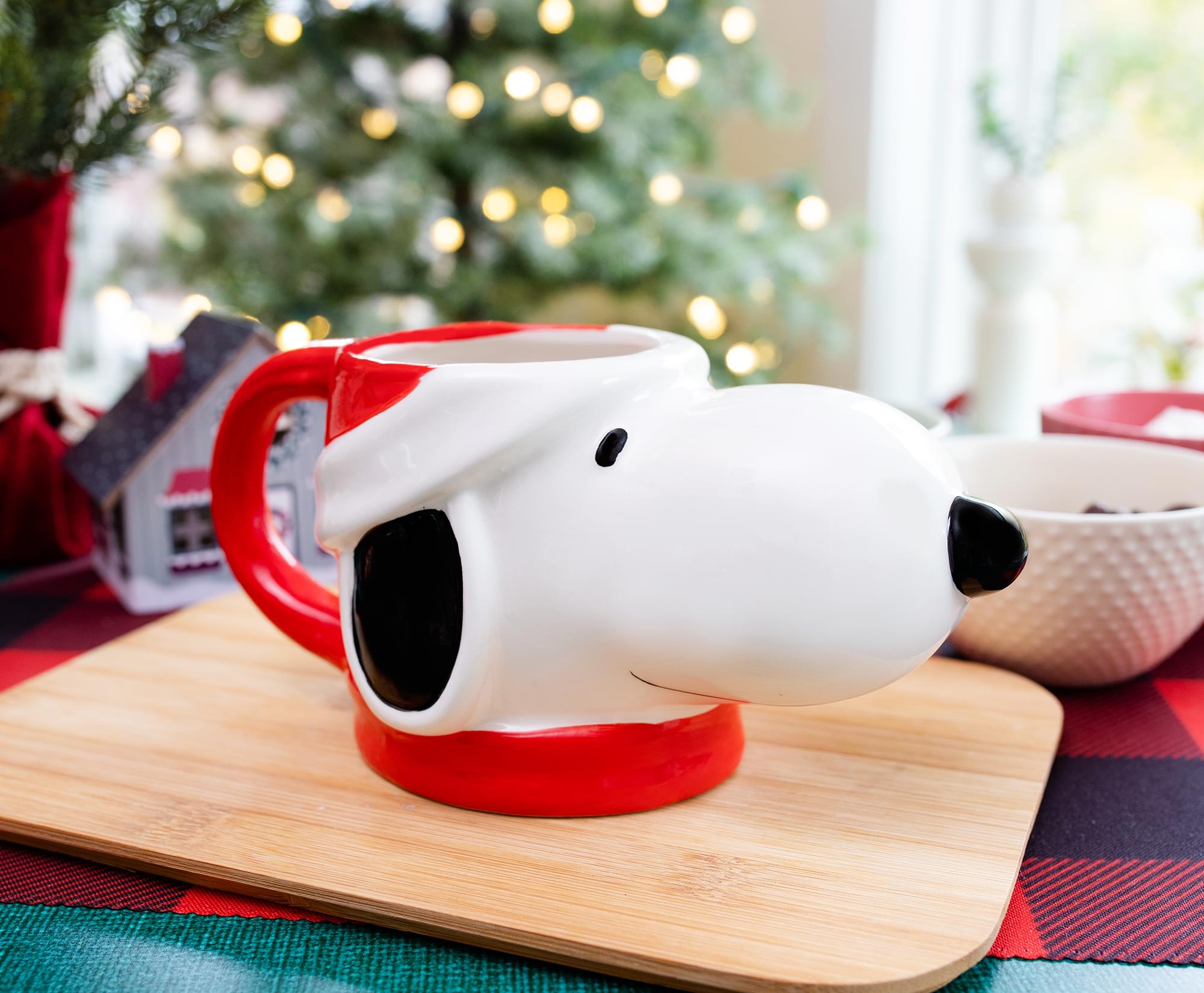 Peanuts Snoopy Christmas Ceramic Mug - 20 Ounce Festive 3D Sculpted