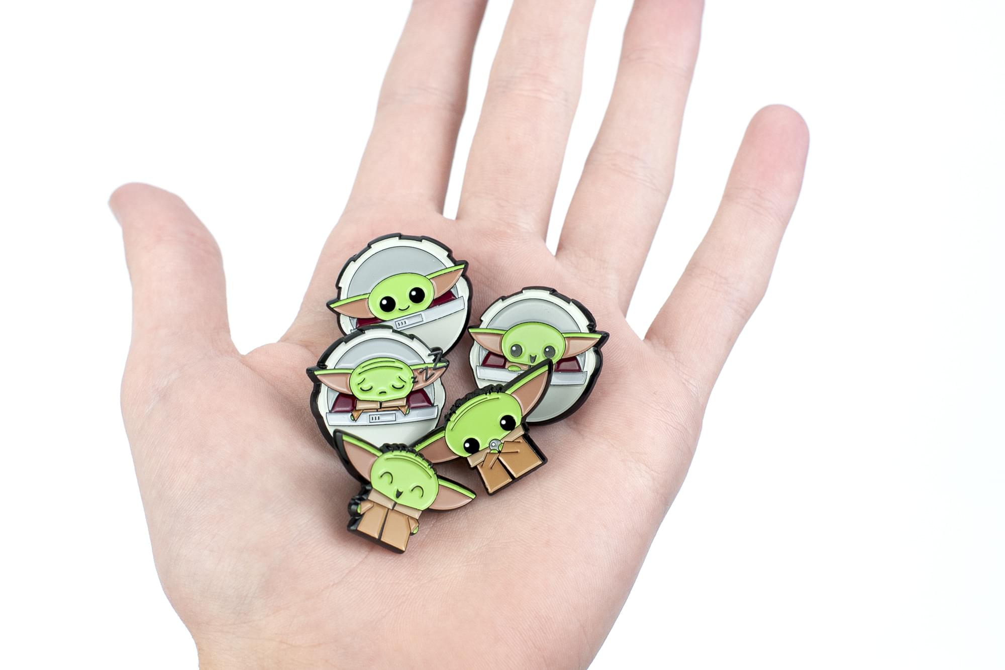 The Mandalorian: 5-Piece Enamel Pin Set of The Child - Adorable Baby Yoda Pins