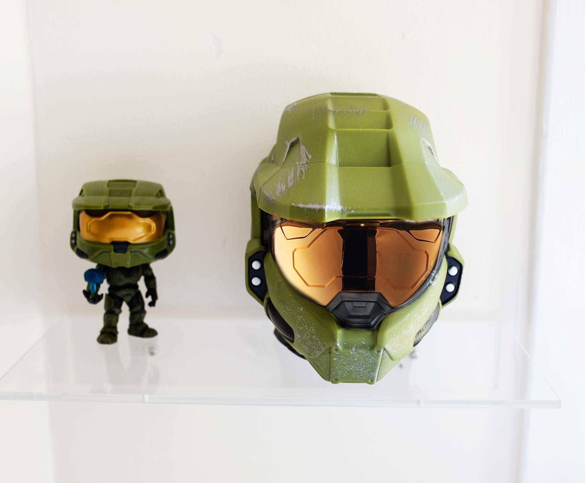 Epic HALO Master Chief 6-Inch Helmet Mood Light