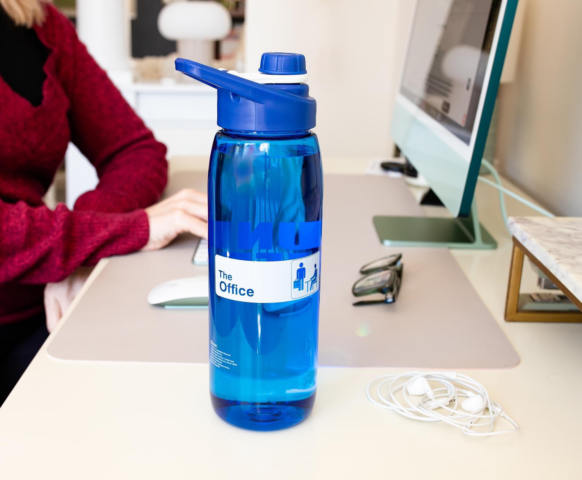 The Office Dunder Mifflin 28-Ounce Handle Lid Water Bottle - Keep Hydrated in Style