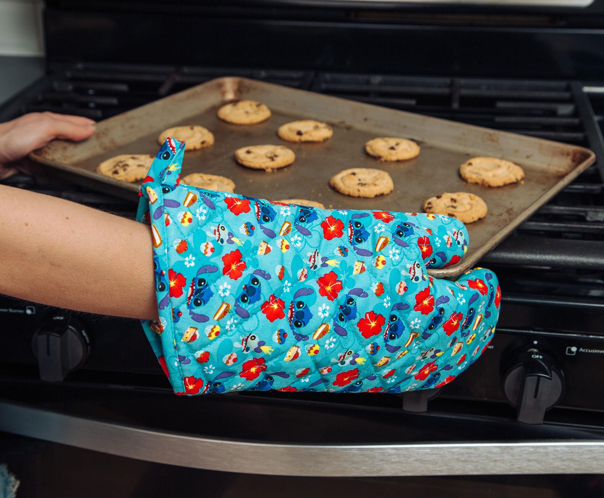 Disney's Enchanting Lilo & Stitch Kitchen Oven Mitt