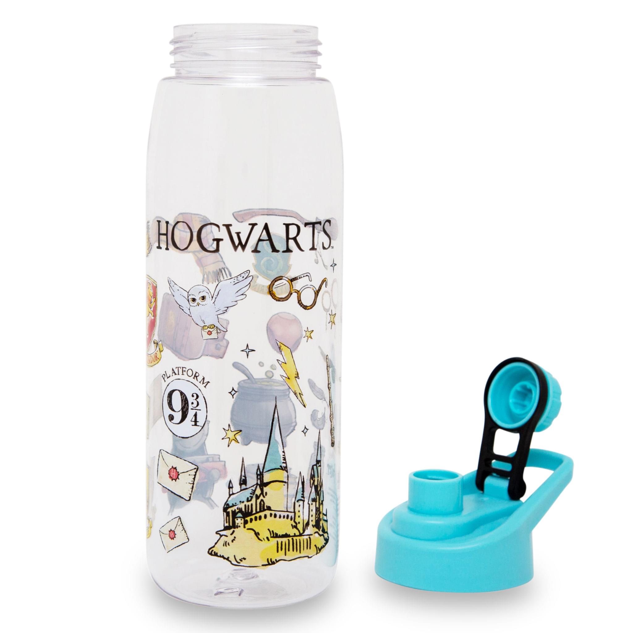 Harry Potter Hogwarts Magic Plastic Water Bottle - 28 Ounce Twist Spout