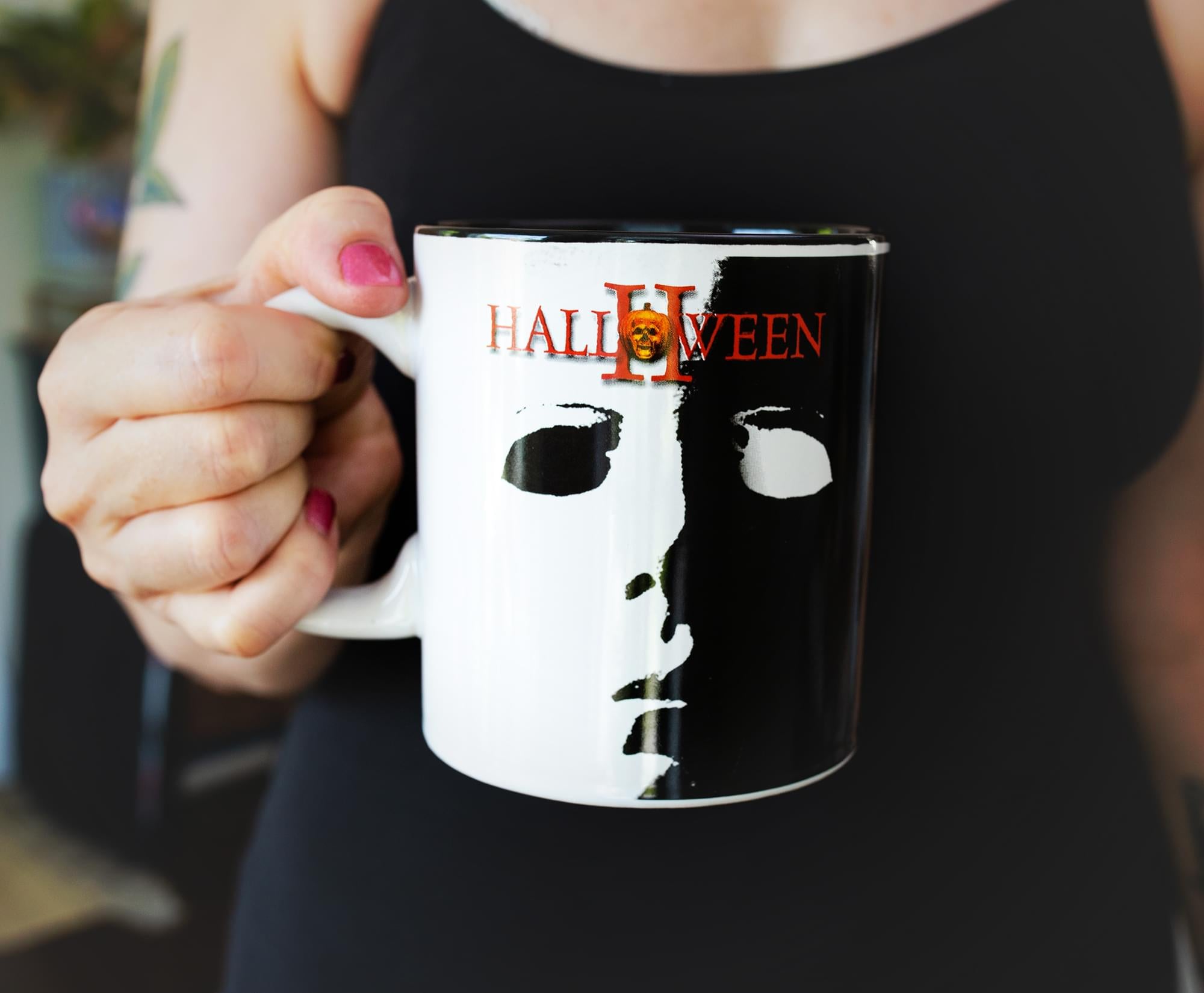 Halloween II Michael Myers Ceramic Mug - 20 Ounce Terror