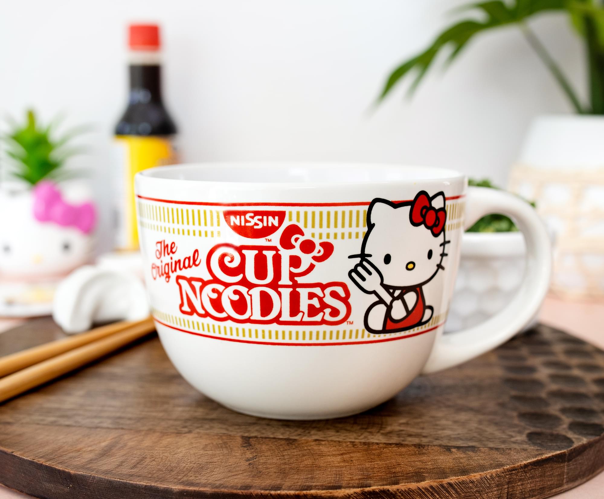 Sanrio Hello Kitty x Nissin Cup Noodles 24-Ounce Ceramic Soup Mug - A Perfect Pair of Adorable and Flavorful