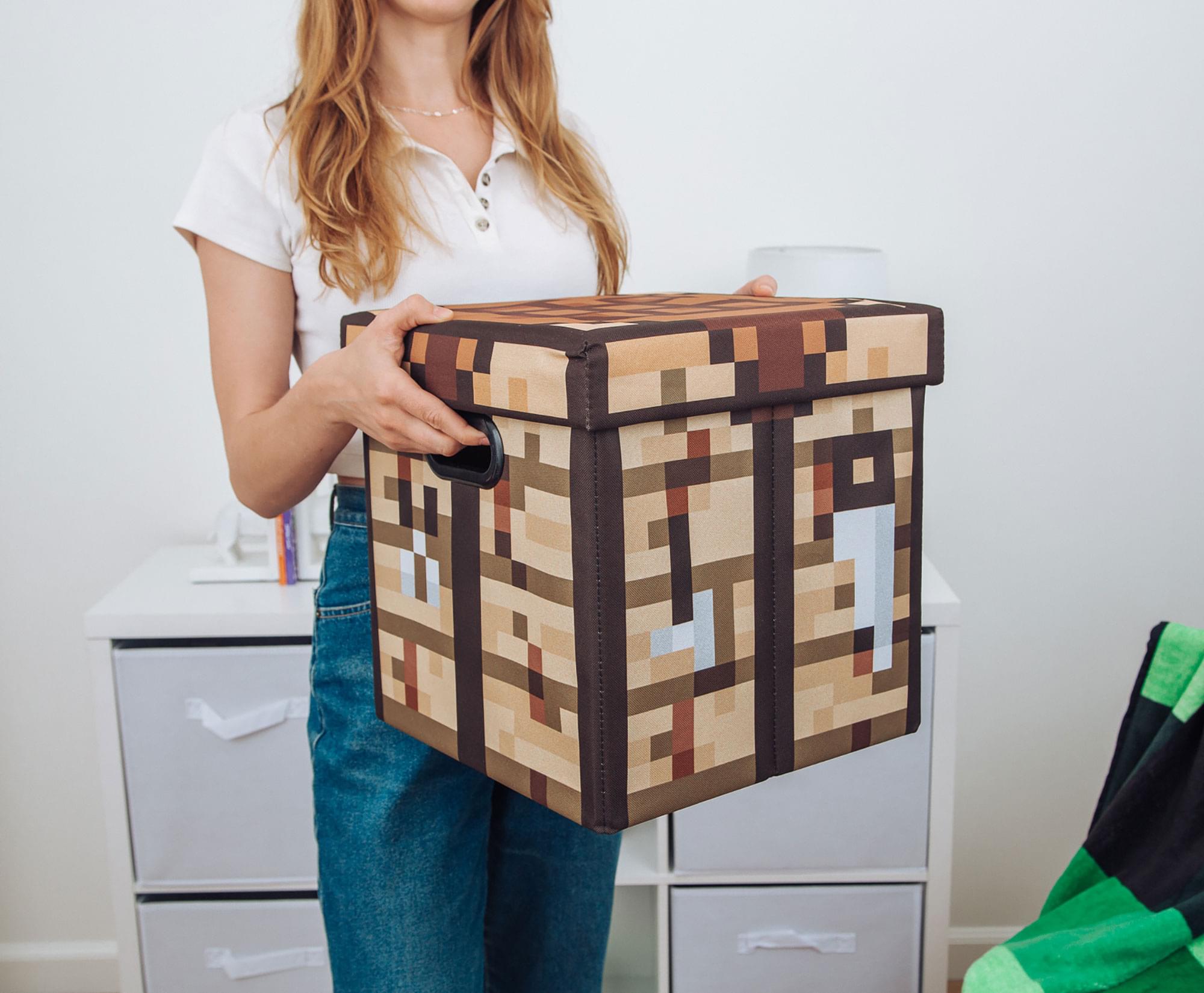 13-Inch Minecraft Crafting Table Fabric Storage Bin Cube with Lid - Organize Your World in Style