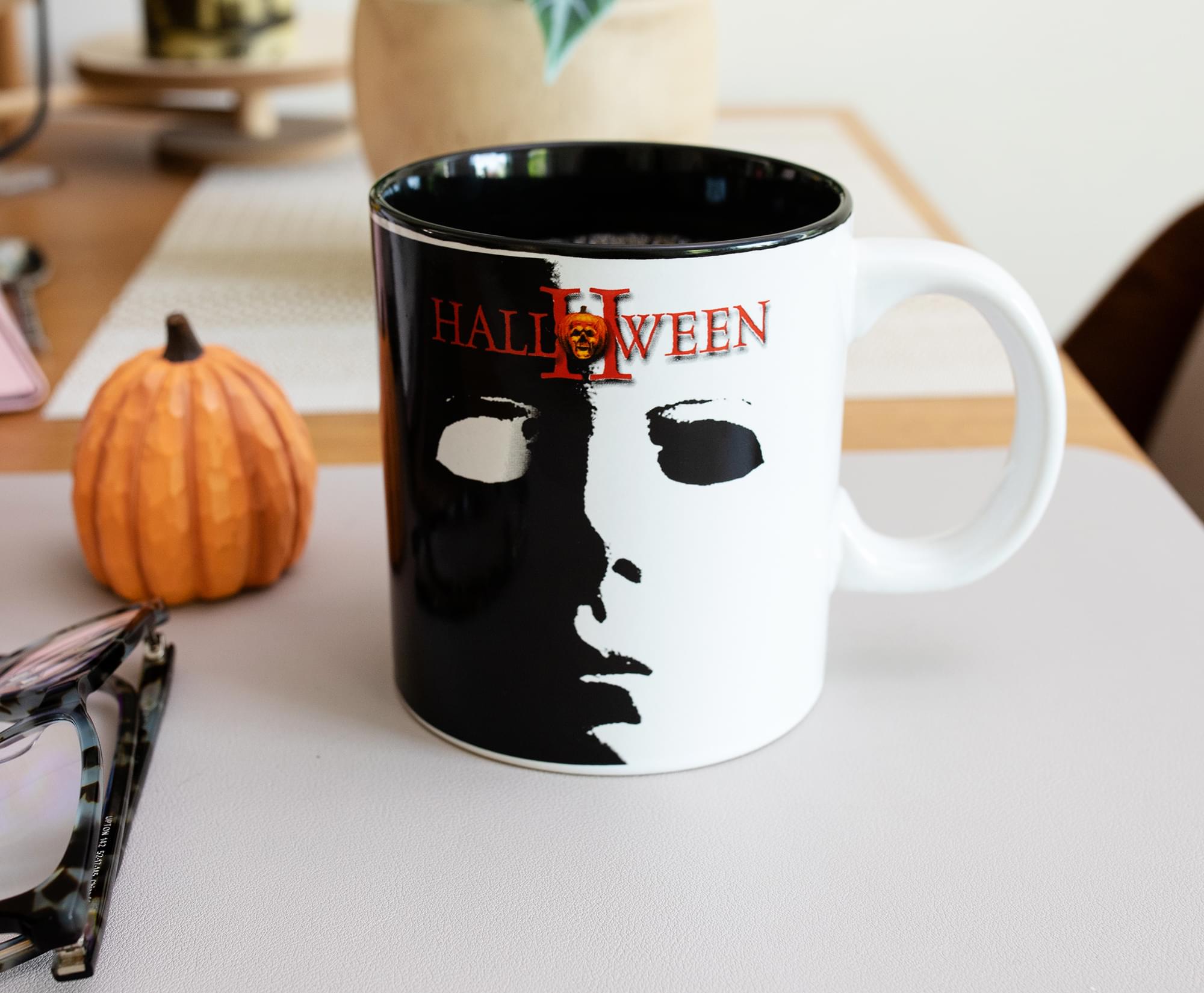 Halloween II Michael Myers Ceramic Mug - 20 Ounce Terror