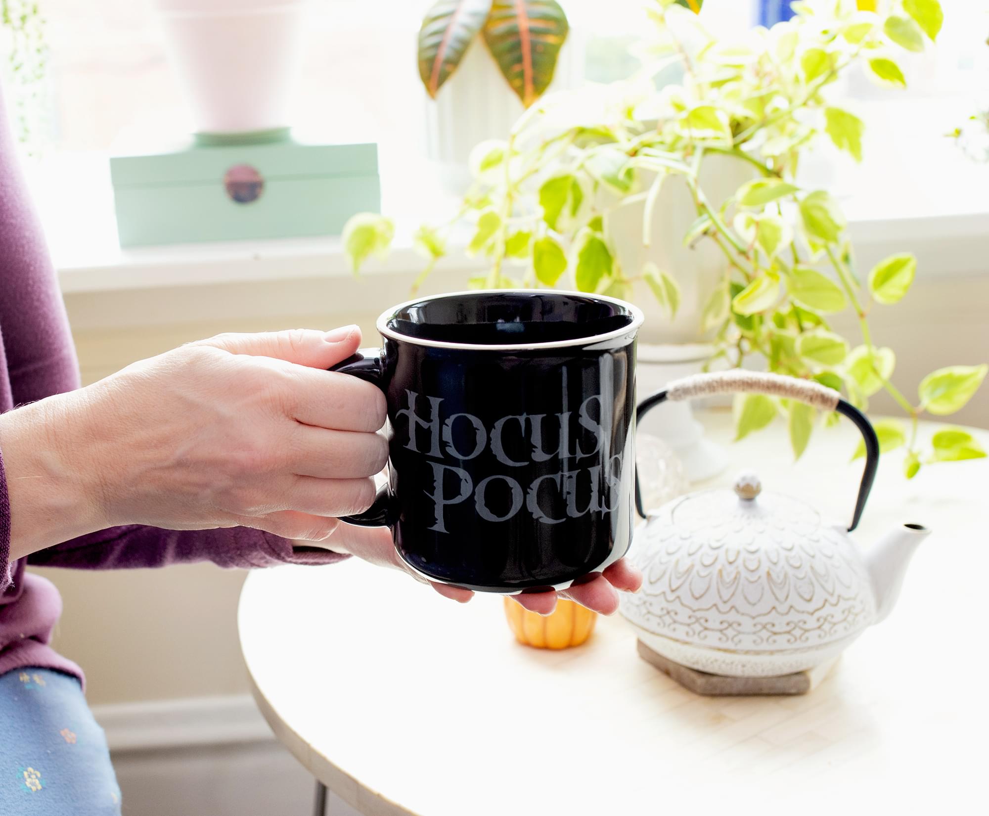 Disney Hocus Pocus Spooky Ceramic Camper Mug - 20 Oz