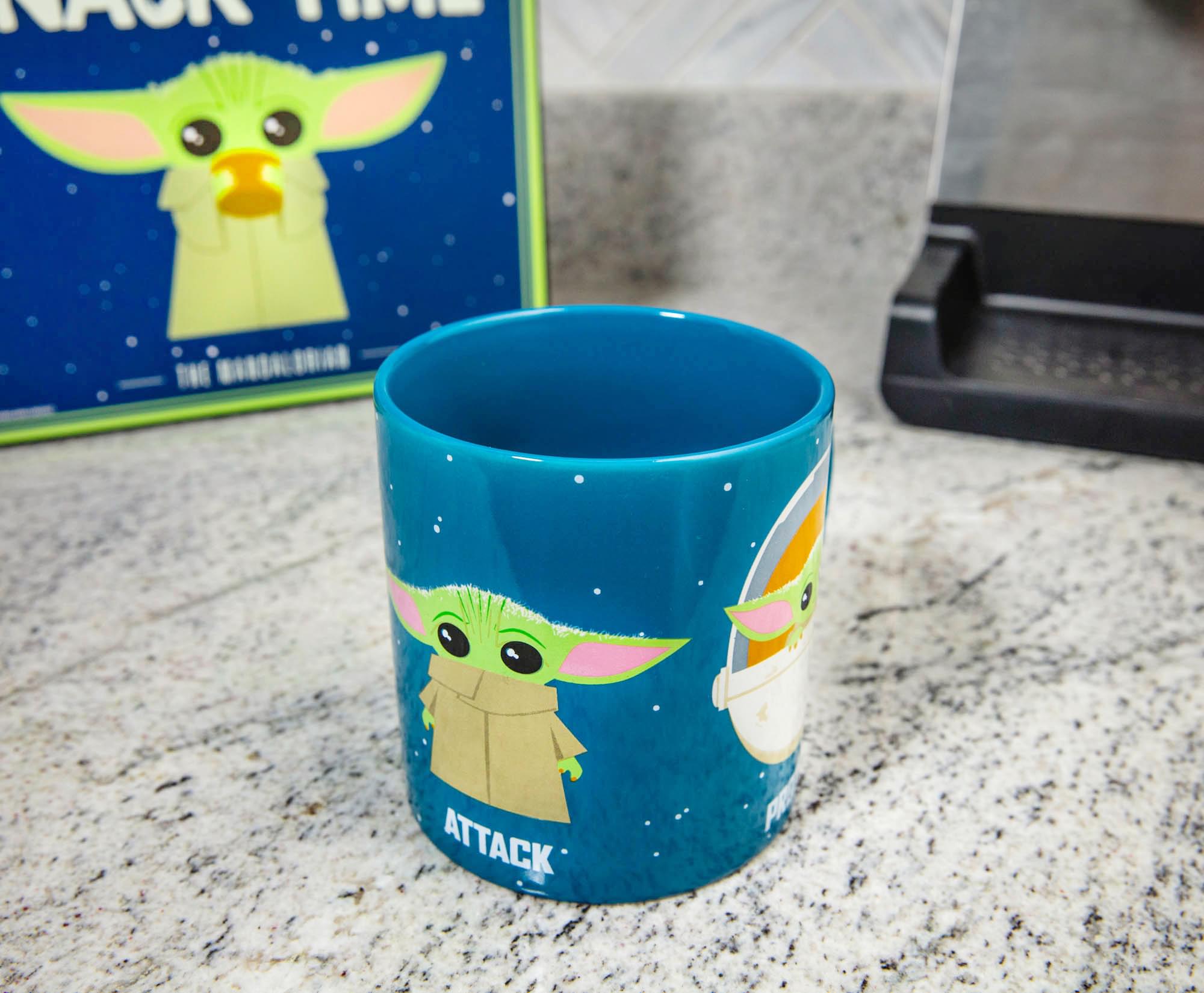 The Mandalorian: Protect Attack Snack 20-Ounce Ceramic Mug
