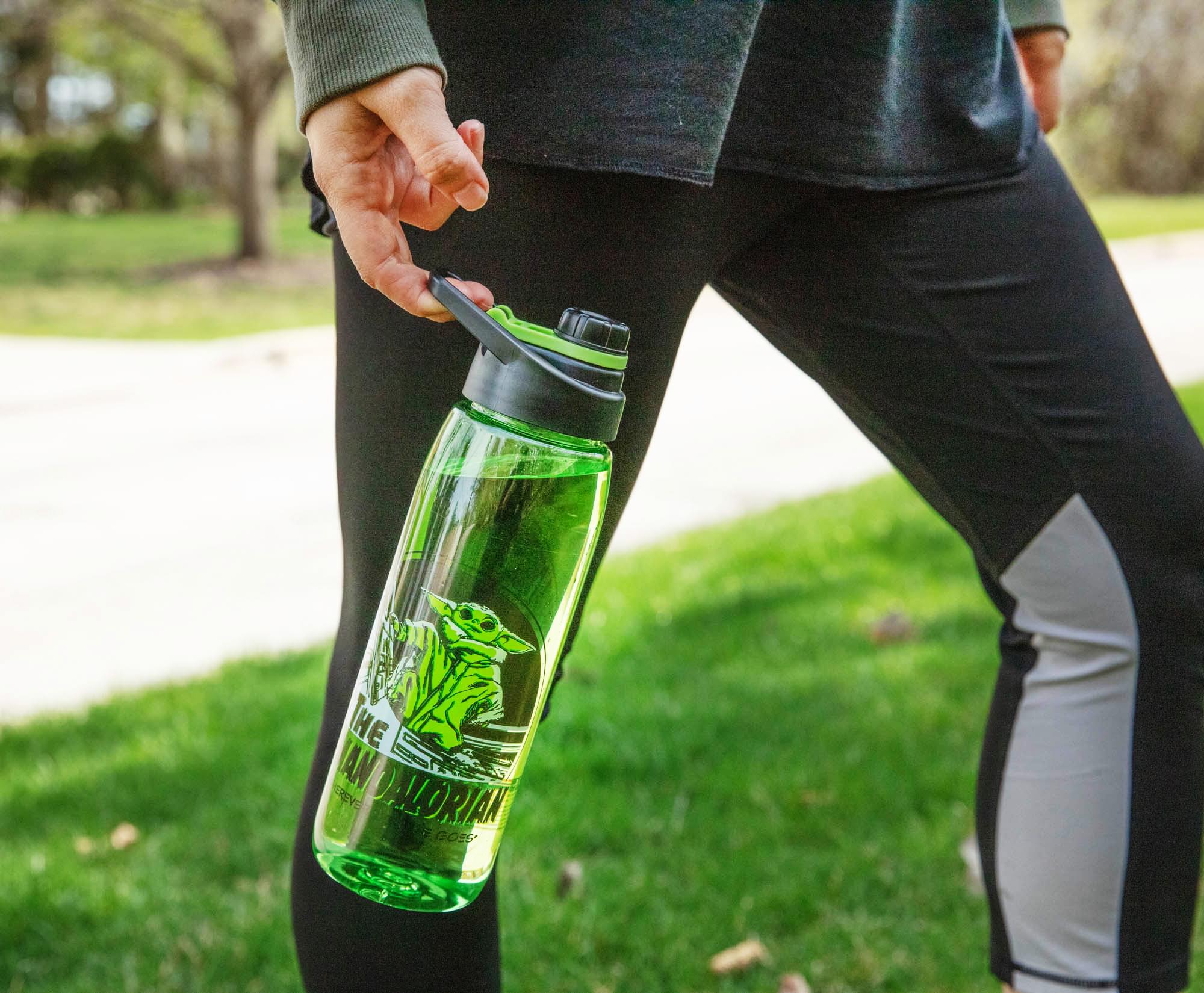 The Mandalorian 28-Ounce Screw-Top Plastic Water Bottle
