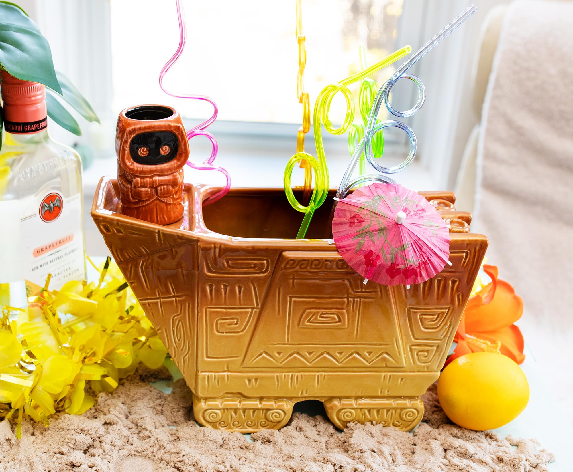 Geeki Tikis Star Wars Sandcrawler Party Punch Bowl Set with Jawa Mini Mug