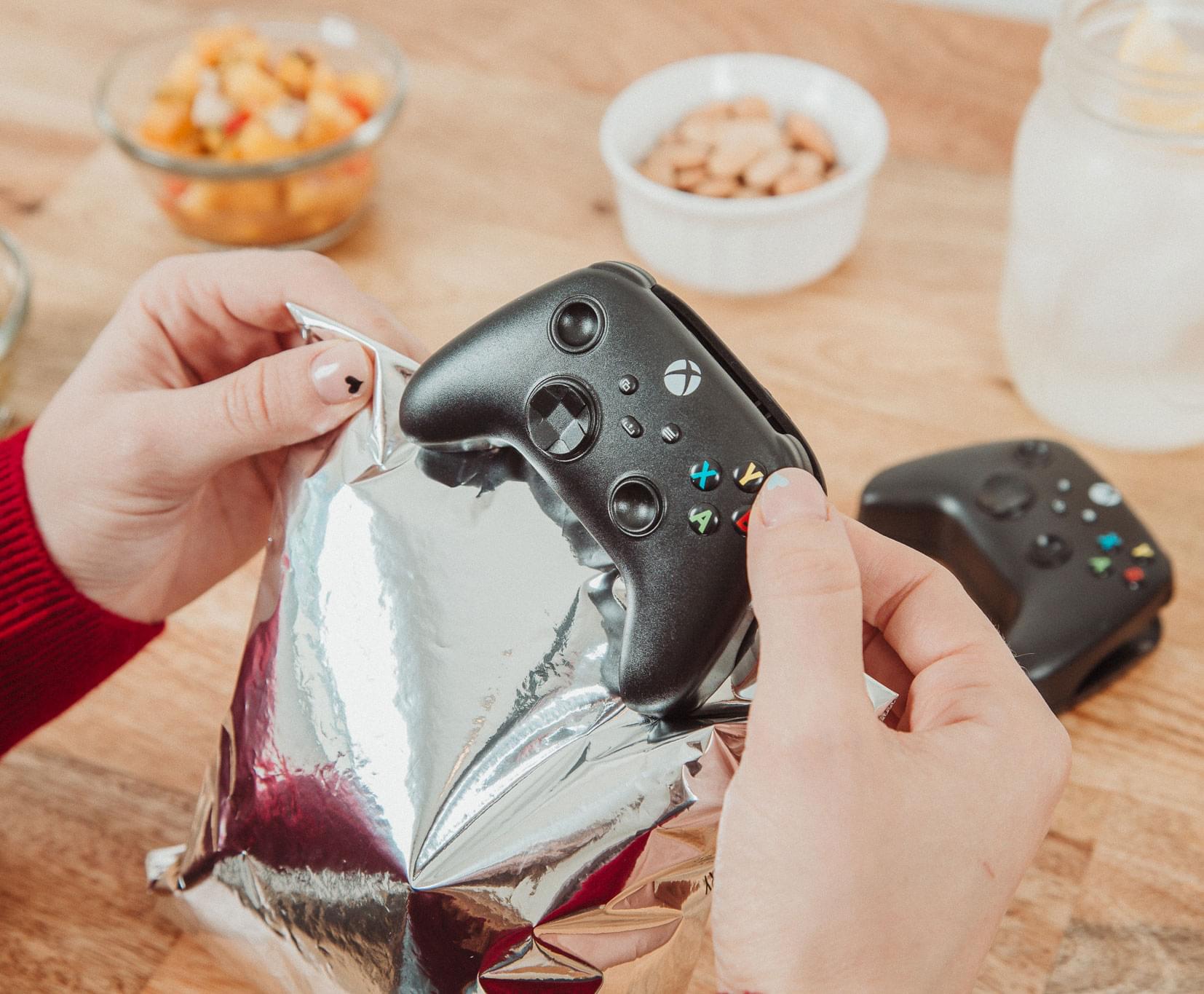 Officially Licensed Xbox Controller-Shaped Chip Clips - Set of 4