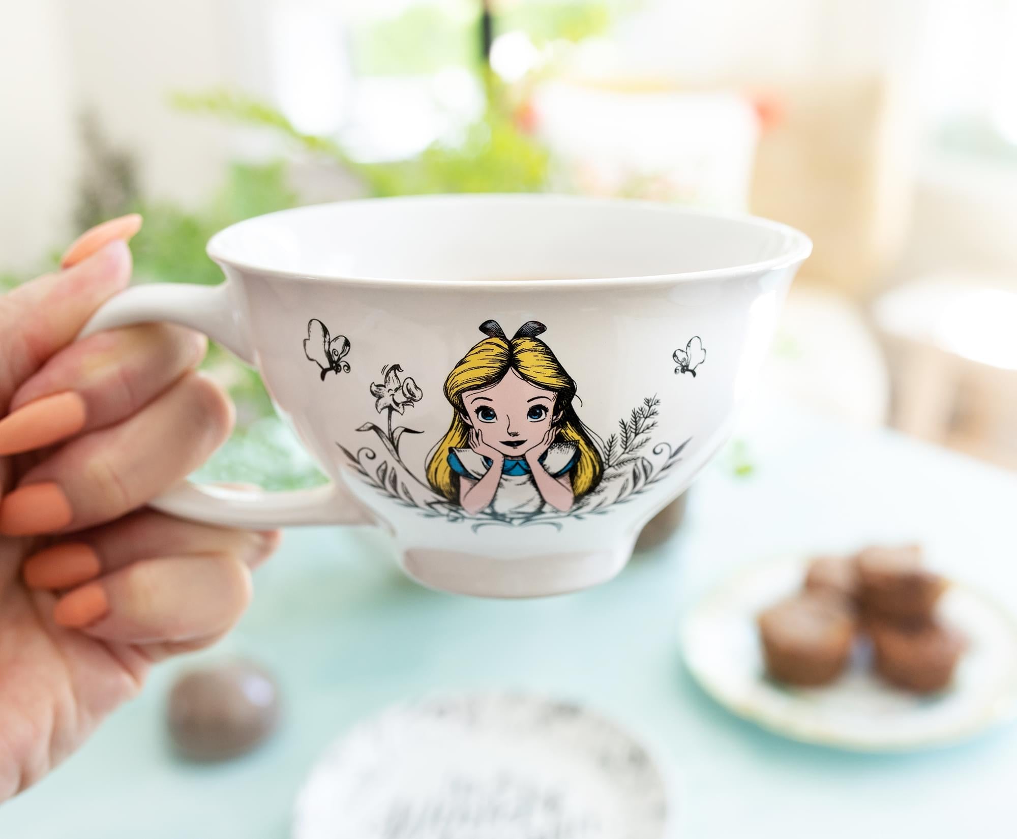 Enchanting Disney Alice In Wonderland Ceramic Teacup & Saucer Set