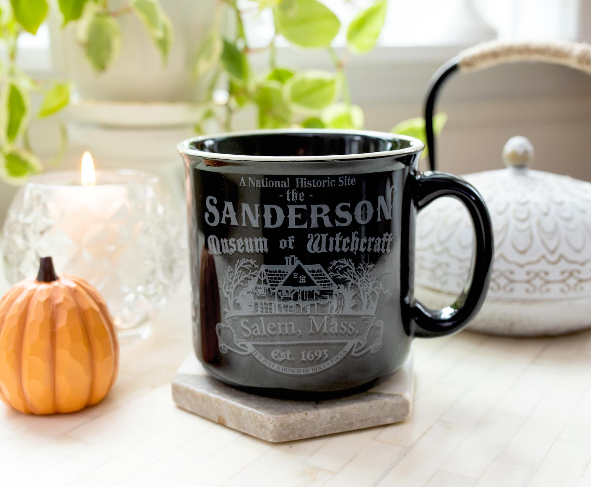 Disney Hocus Pocus Spooky Ceramic Camper Mug - 20 Oz