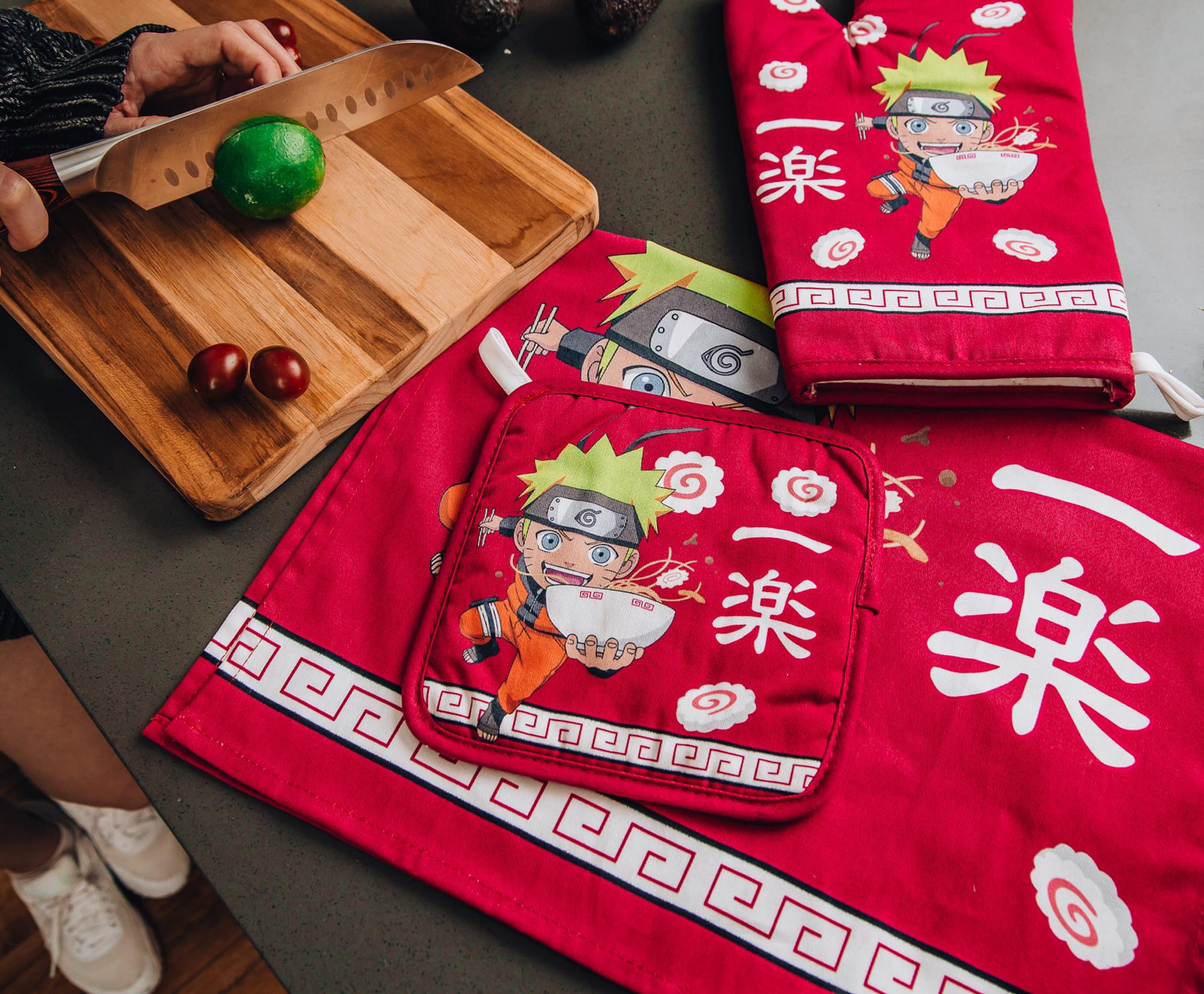 Naruto Chibi Ramen-Inspired 3-Piece Kitchen Set: Oven Mitt, Dish Towel, and Pot Holder