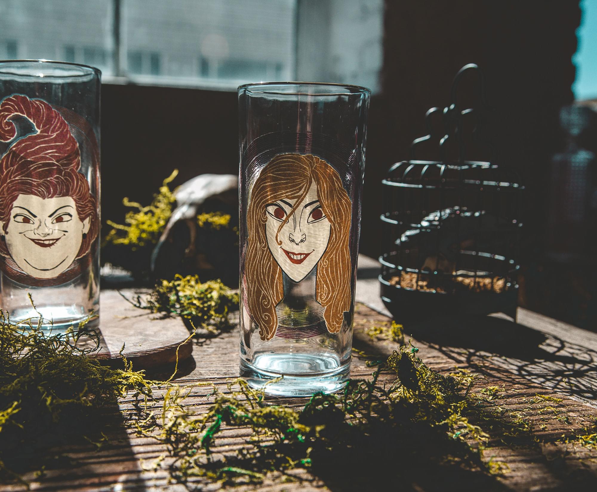 Enchanting Disney Hocus Pocus Sanderson Sisters 10 - Ounce Tumbler Set of 4