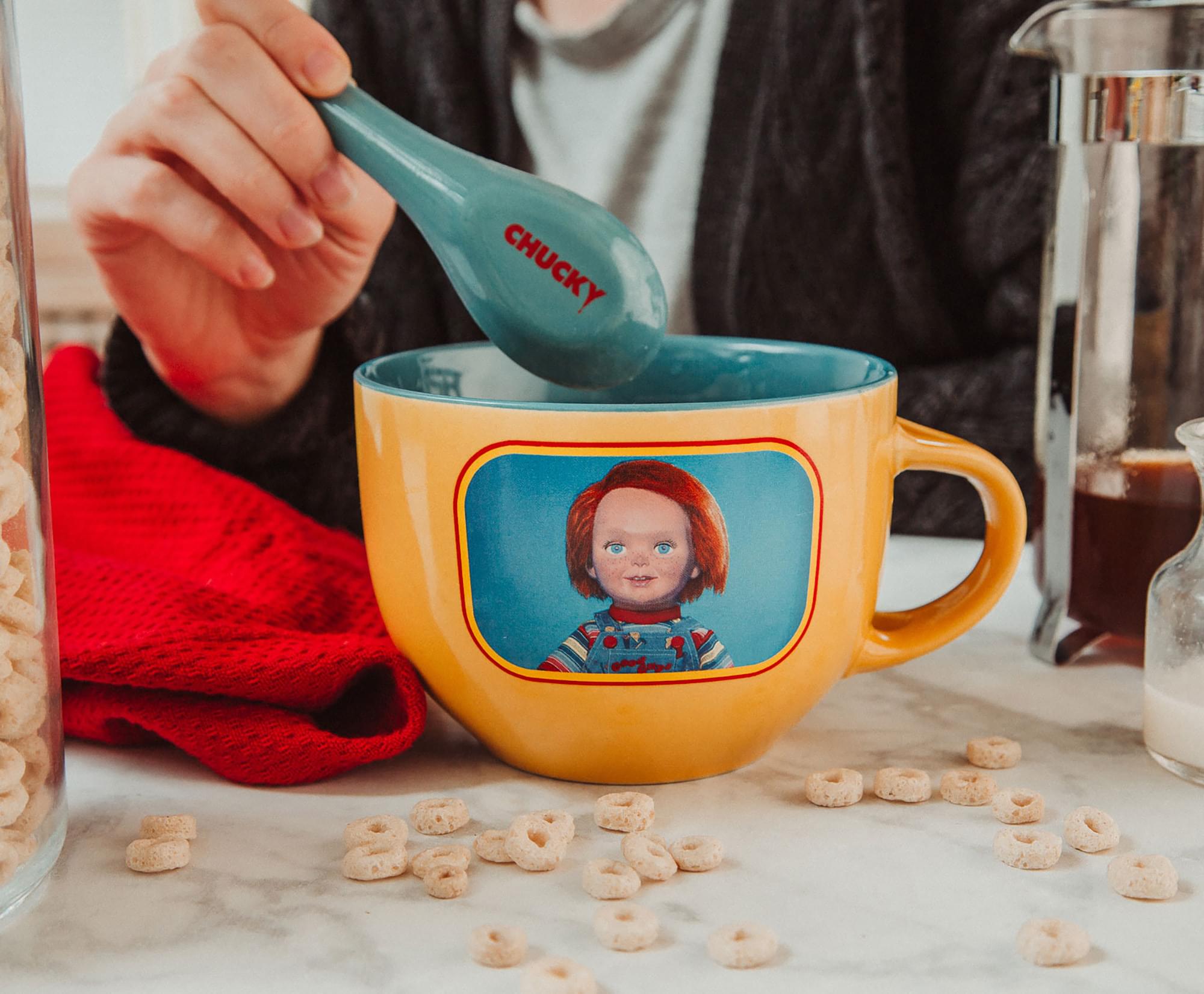 Chucky Good Guys Ceramic Soup Mug with Spoon - 24 Ounce Horror Lover's Delight