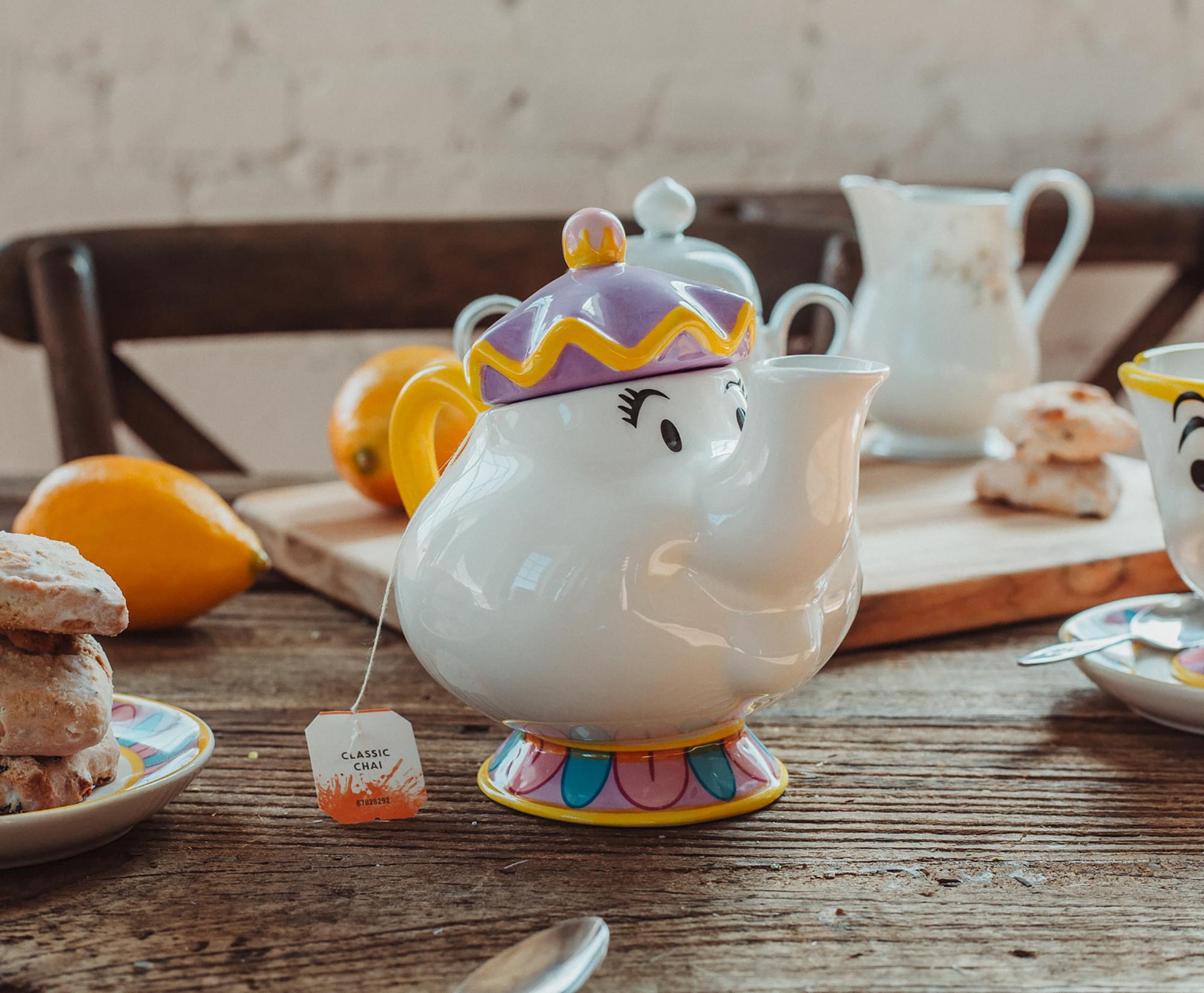 Disney's Enchanting Beauty and the Beast Mrs. Potts Tea Set with 2 Chip Cups & Saucers