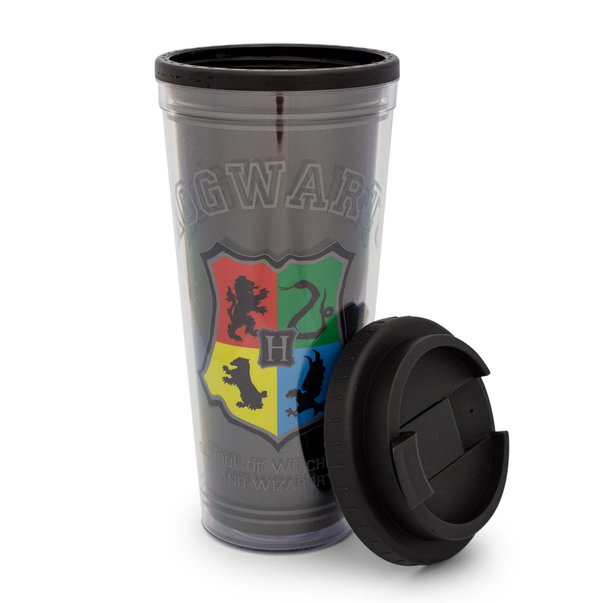 Harry Potter Hogwarts Crest 24-Ounce Plastic Tumbler with Lid