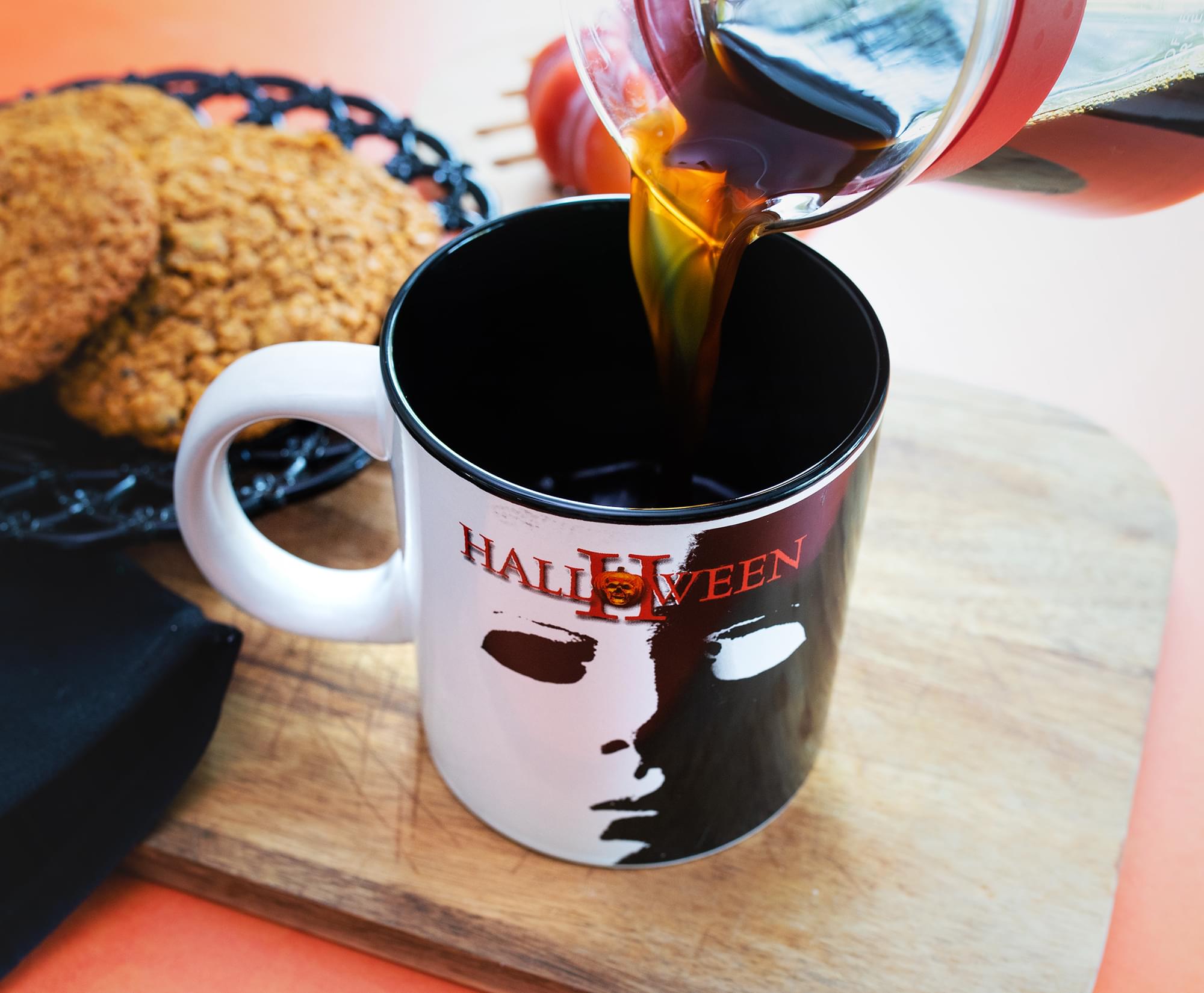Halloween II Michael Myers Ceramic Mug - 20 Ounce Terror