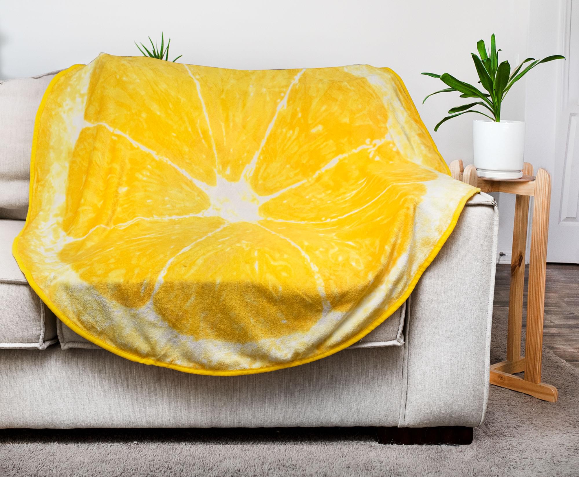 Zesty Lemon Slice Round Fleece Throw Blanket - 60 Inches
