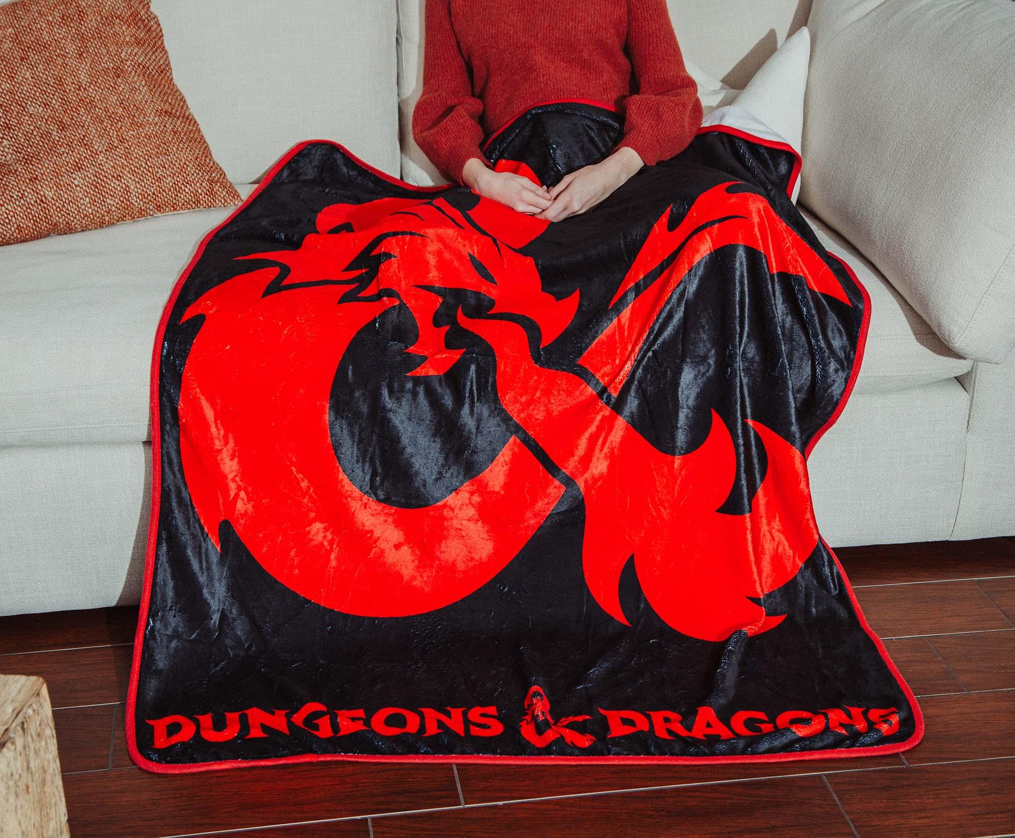 Epic Dungeons & Dragons Fleece Throw Blanket - 45x60 Inches