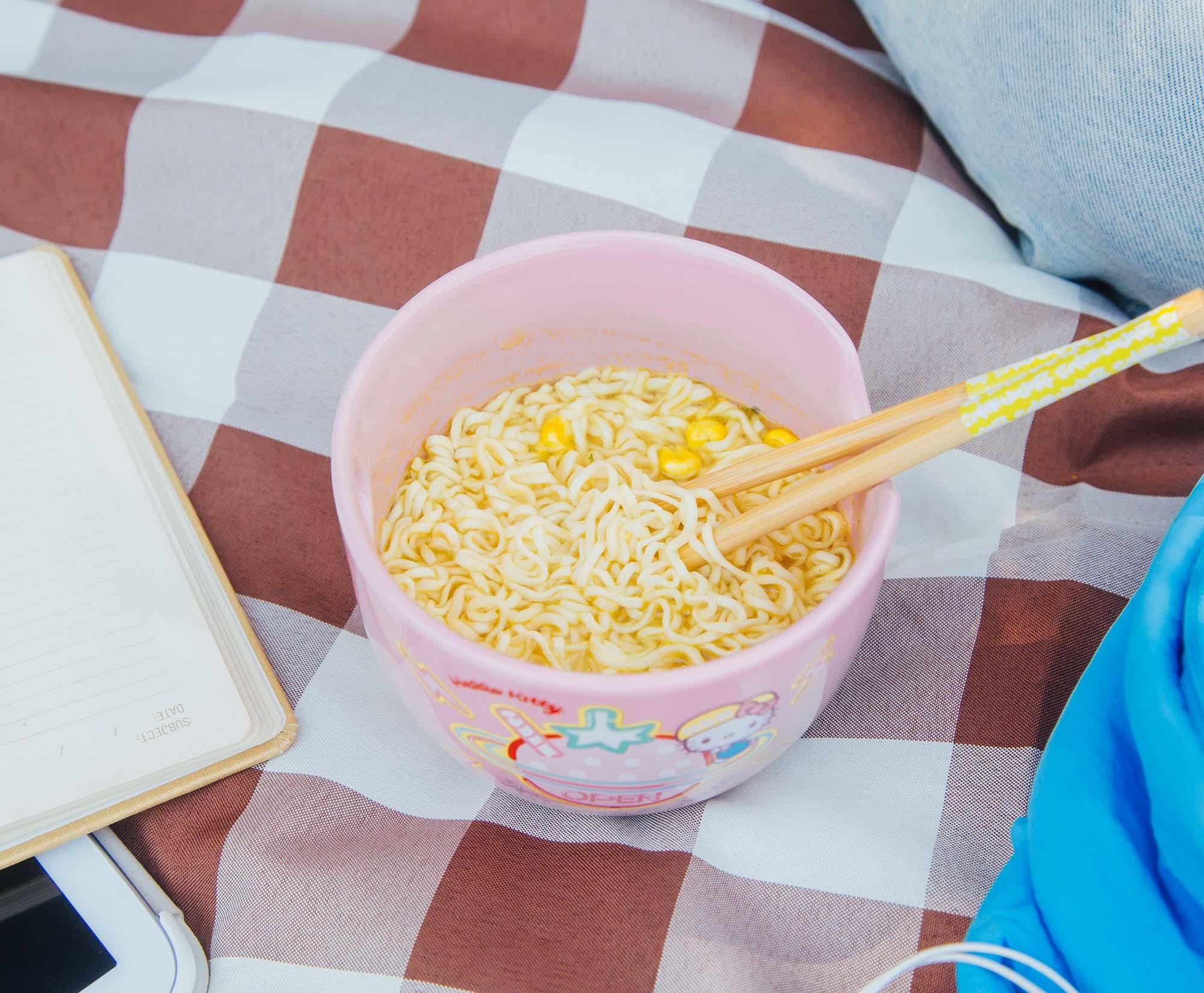 Sanrio's Adorable Hello Kitty Tokyo 20 - Ounce Ramen Bowl & Chopstick Set